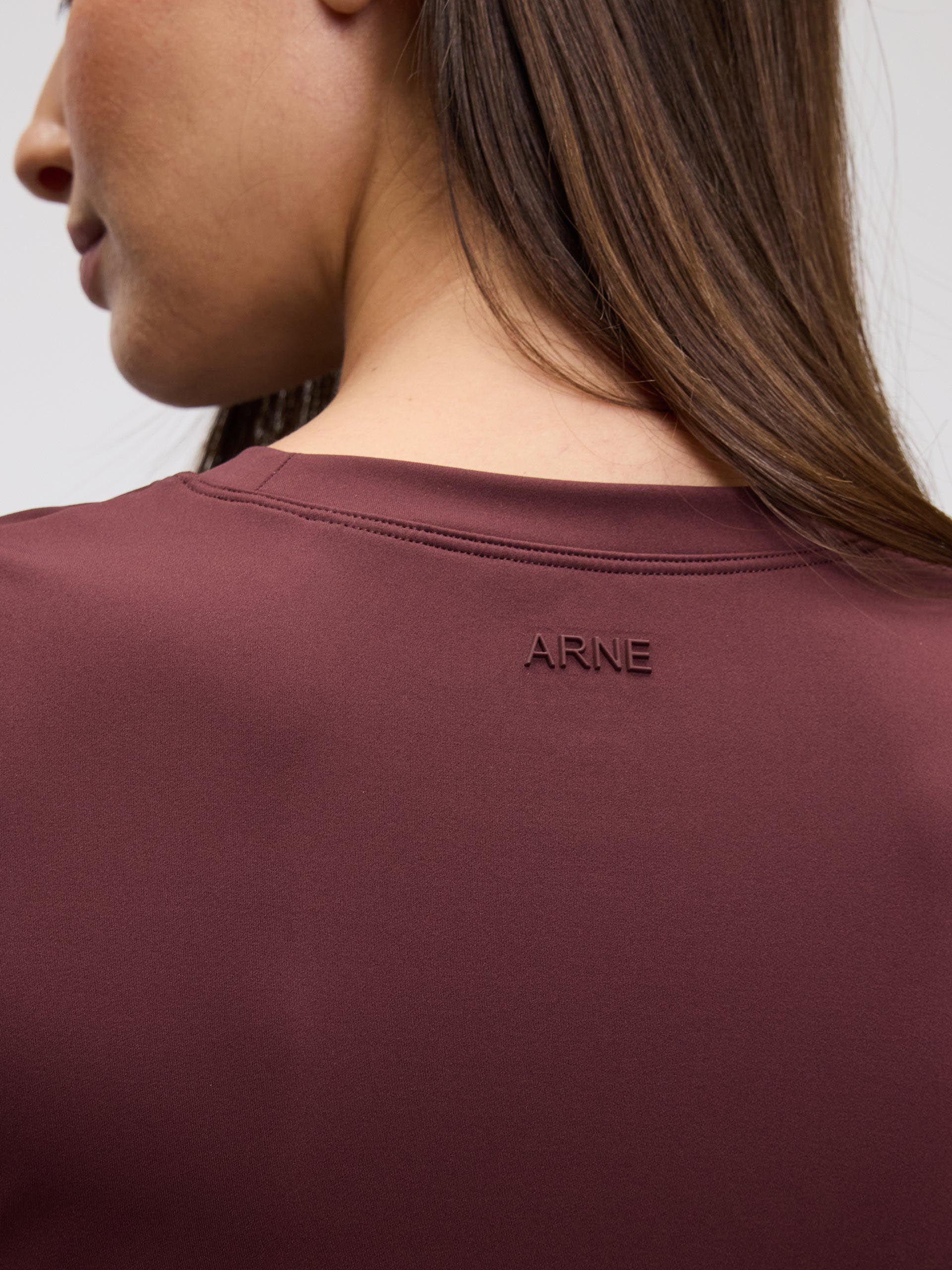 Womens Active T-Shirt in Burgundy