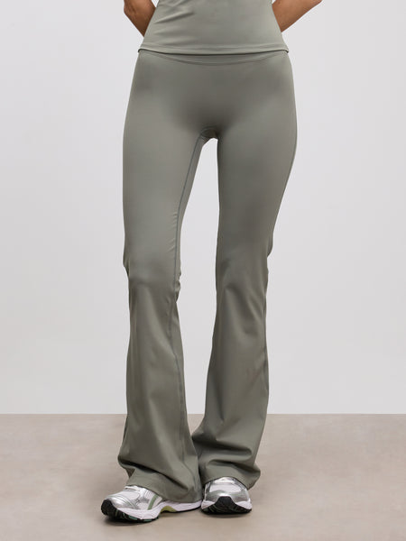 Womens Active Flared Legging in Sage