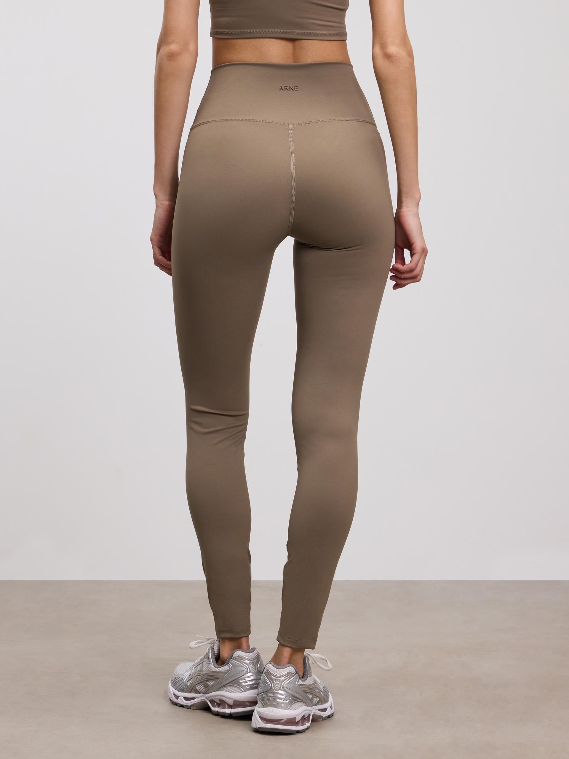 Womens Active Legging in Taupe