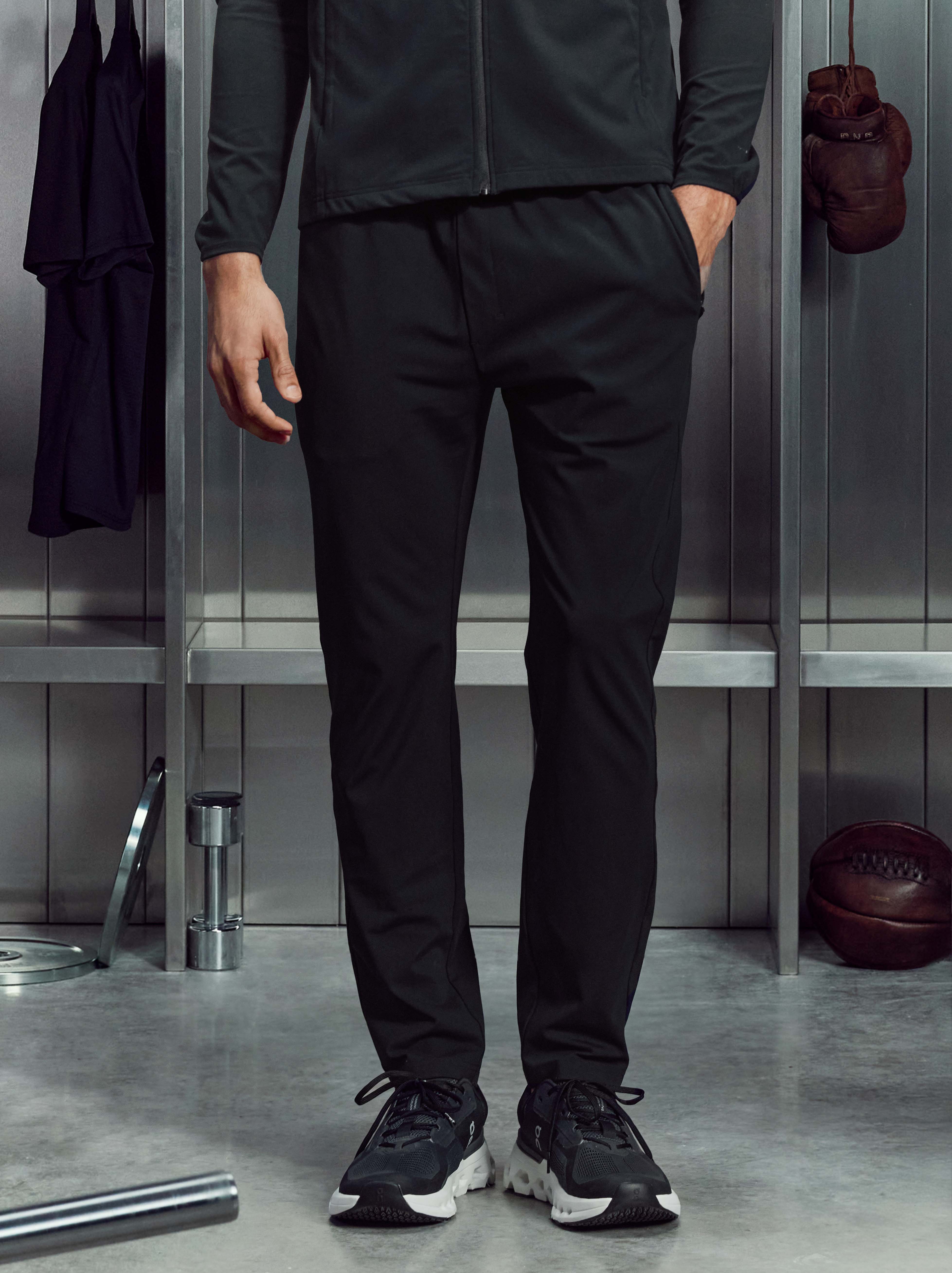 Active Jersey Jogger in Black