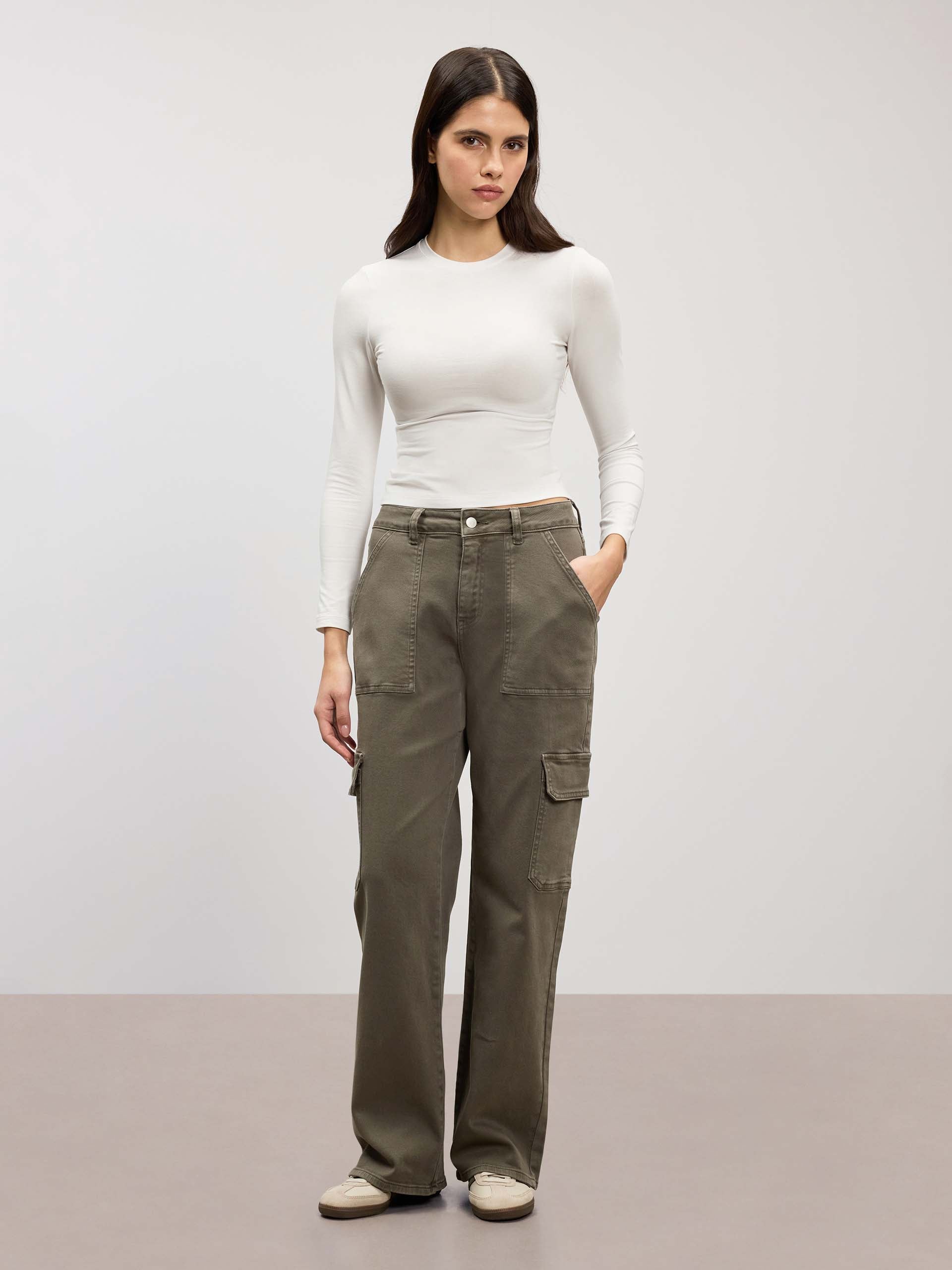 Womens Carpenter Pant in Dark Olive