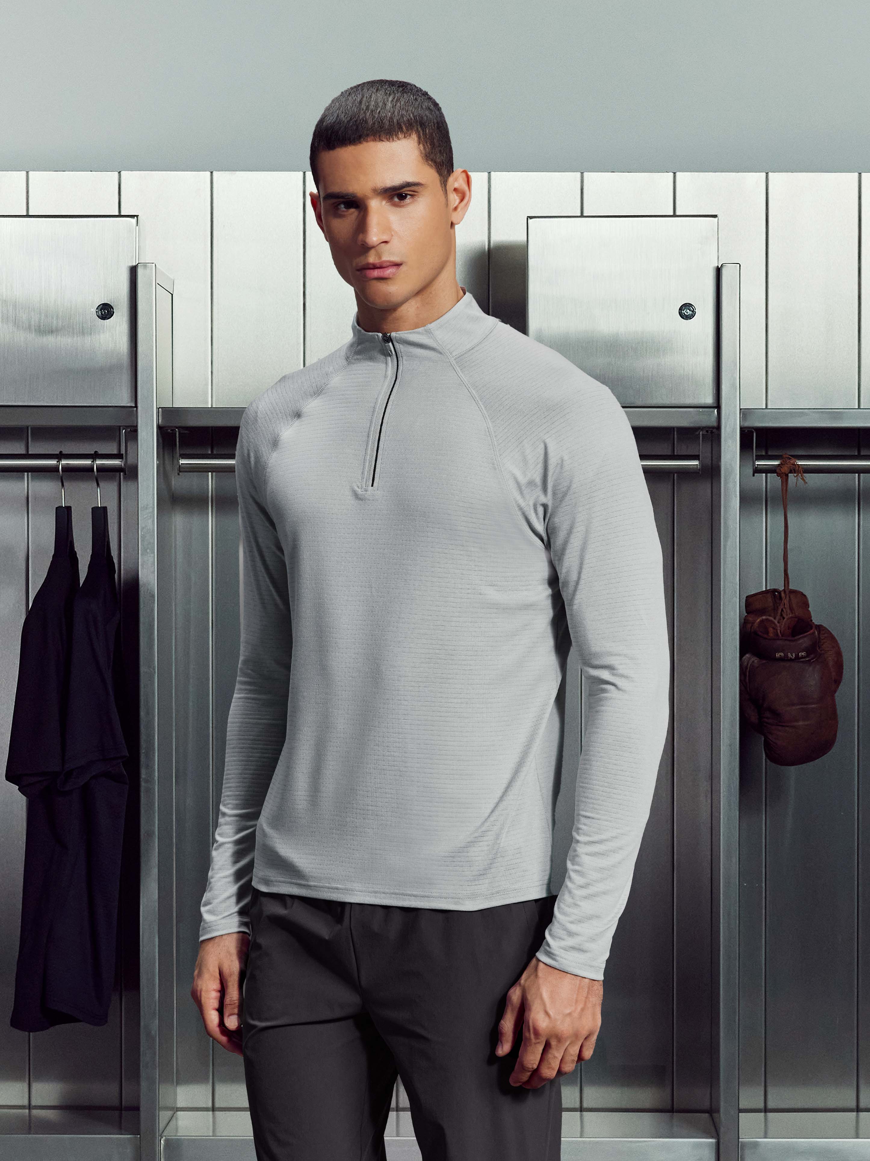 Condition Half Zip in Mid Grey