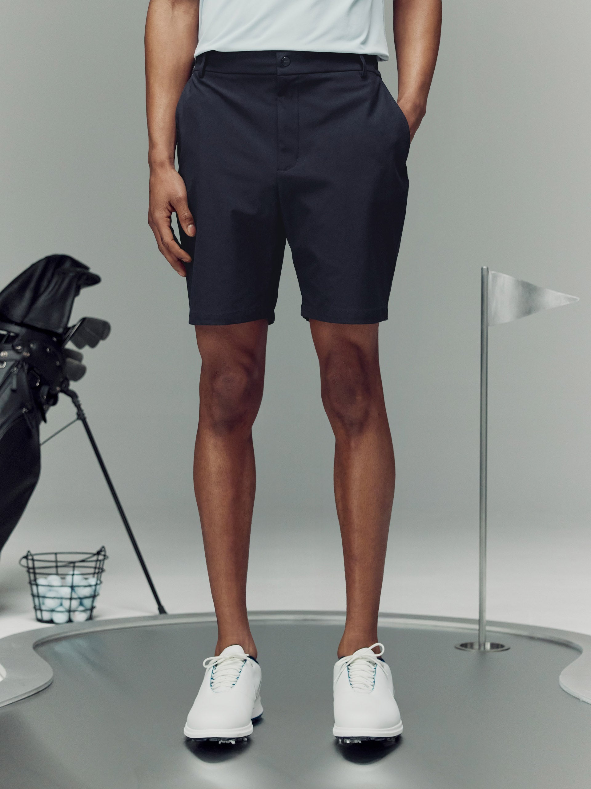 Golf Short in Navy