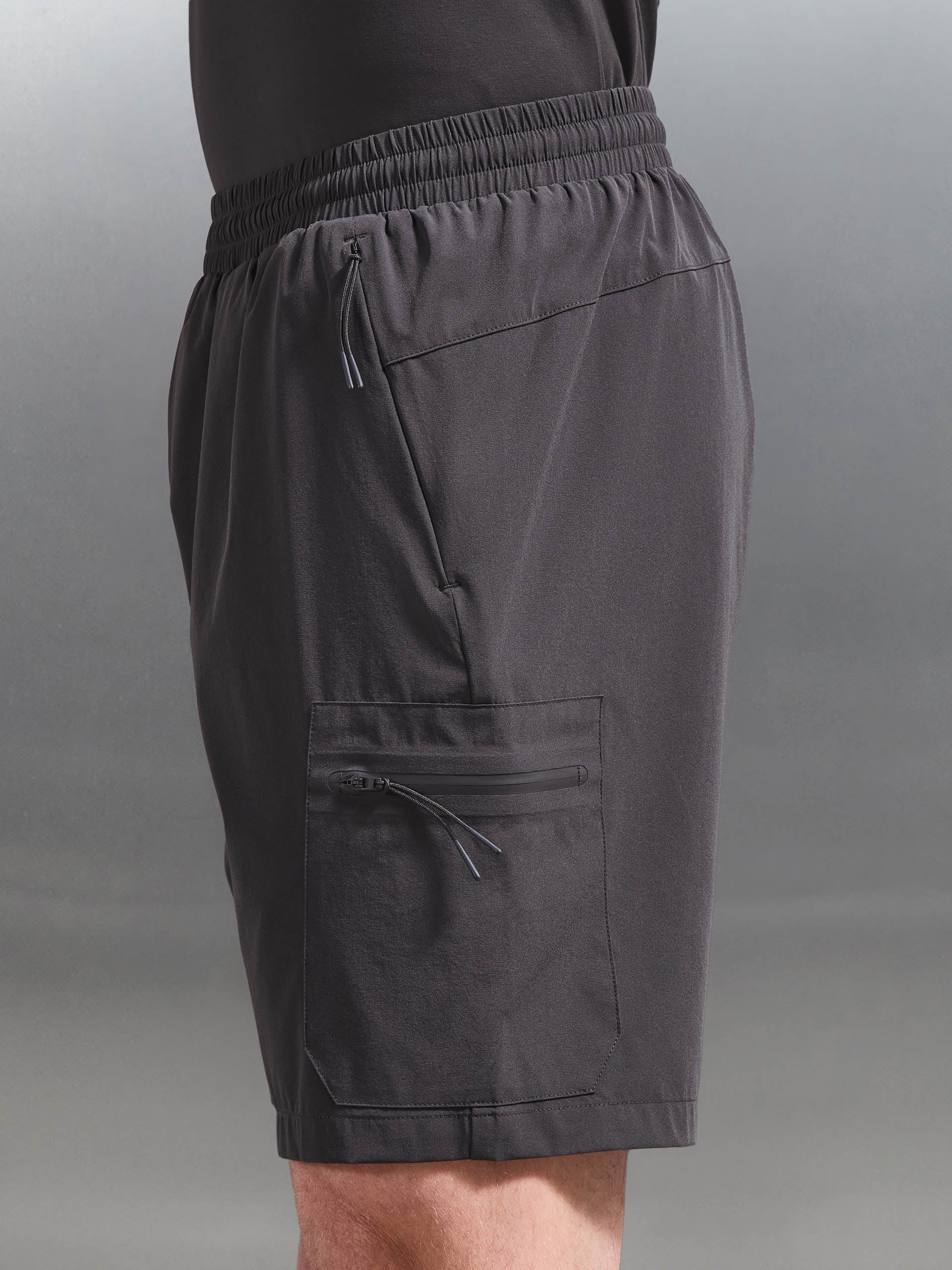 Active Cargo Short in Grey