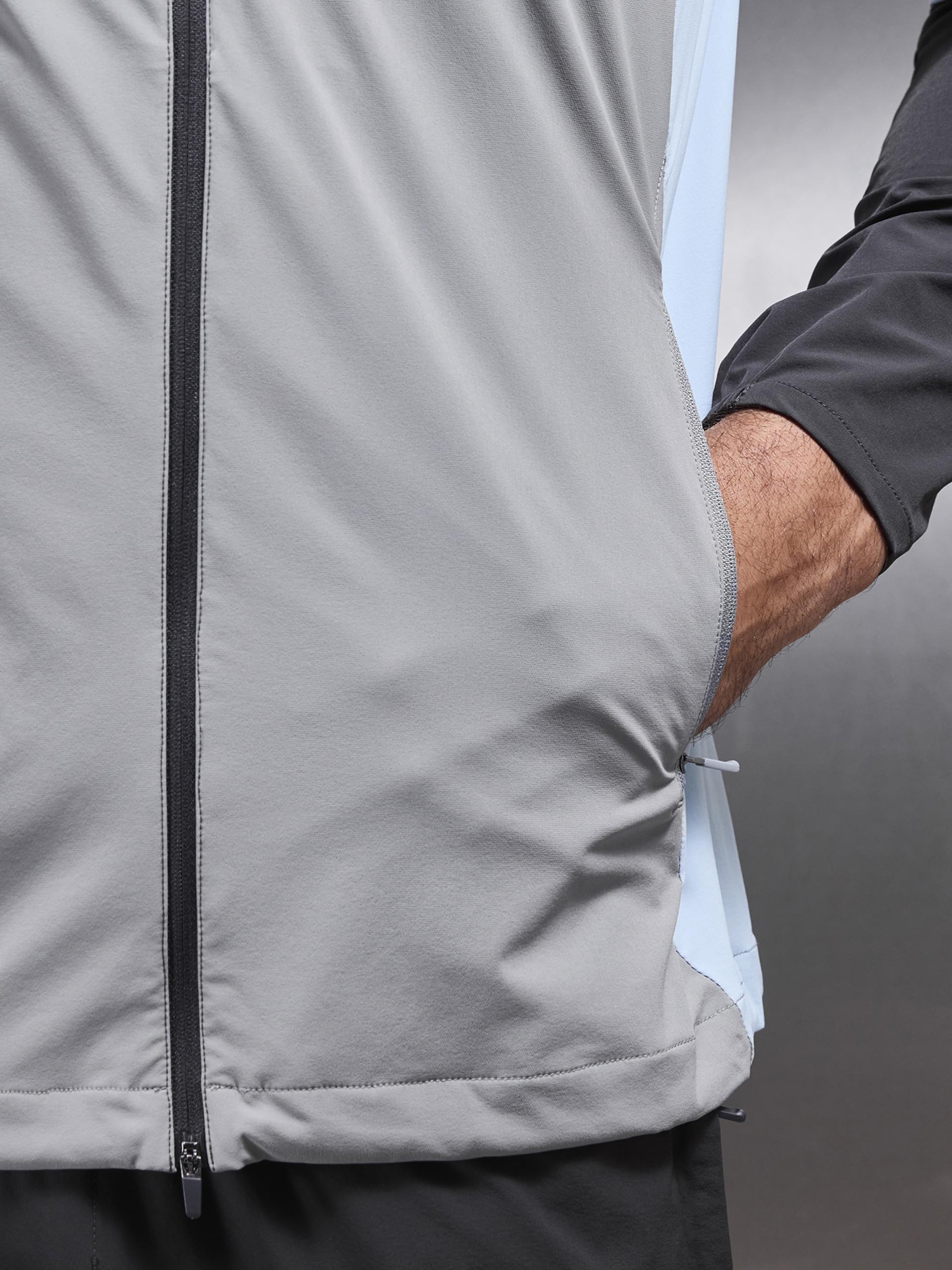 Active Colour Block Windbreaker in Mid Grey