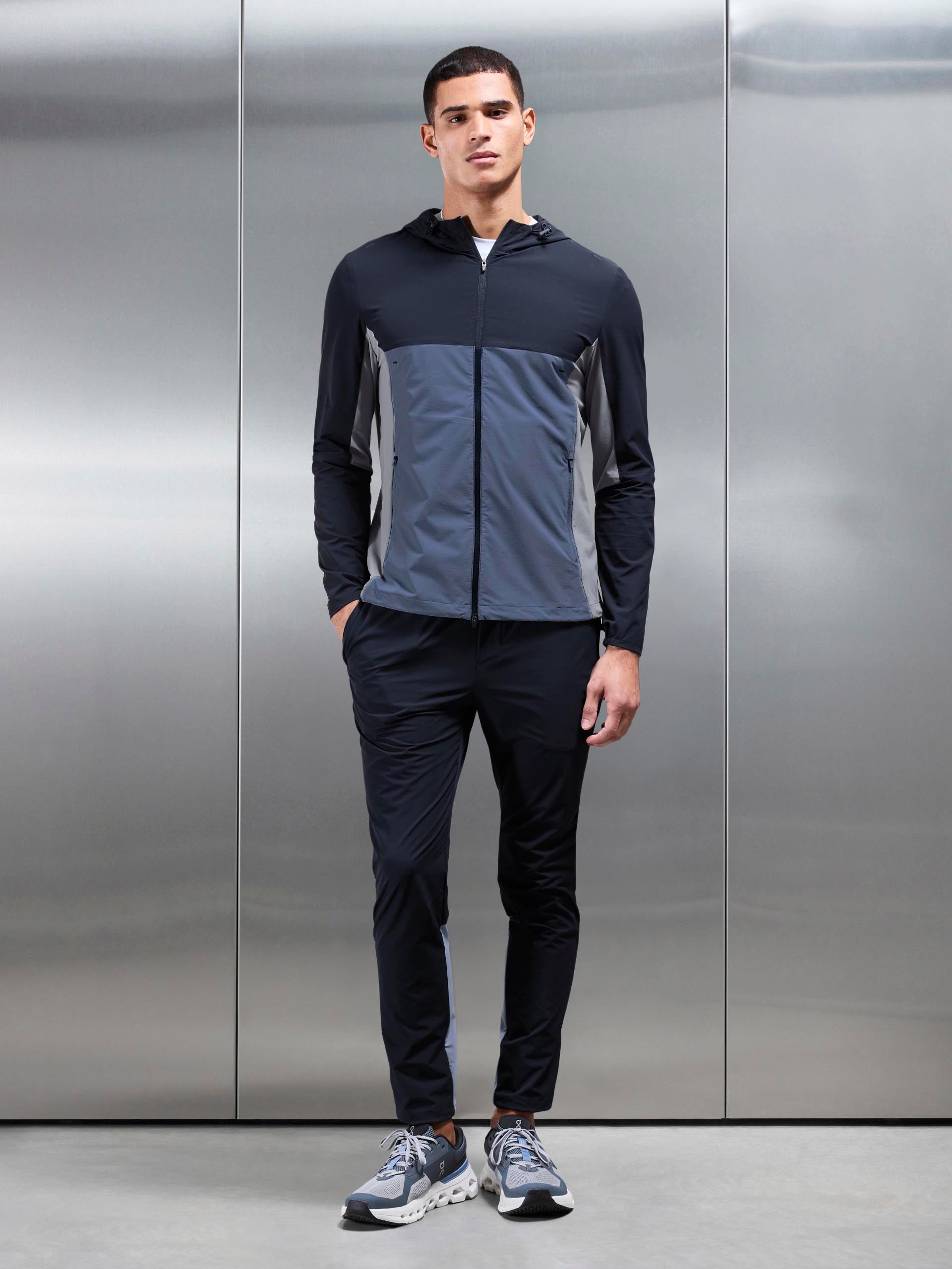 Active Colour Block Windbreaker in Navy