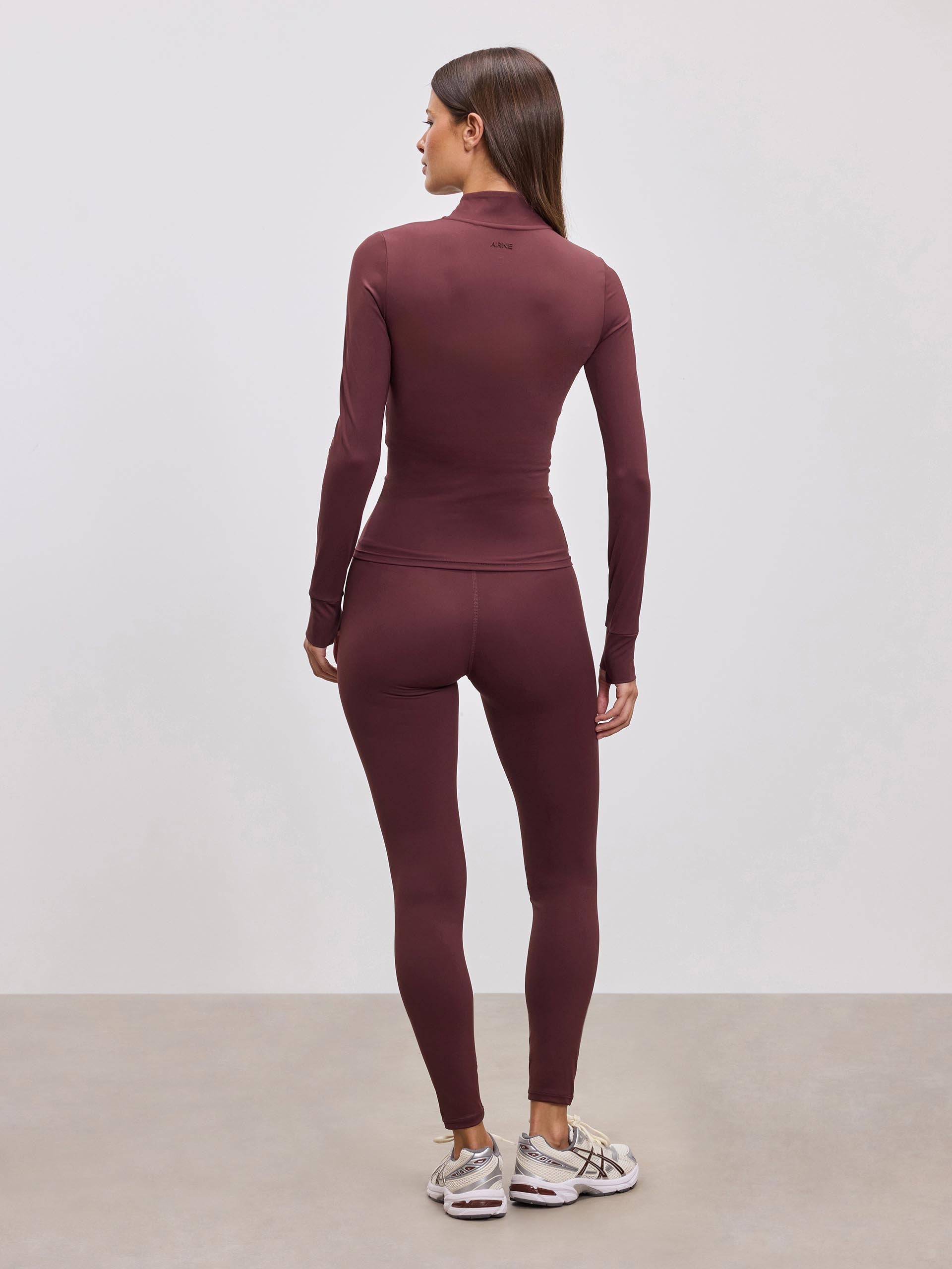 Womens Active Zip Through Jacket in Burgundy