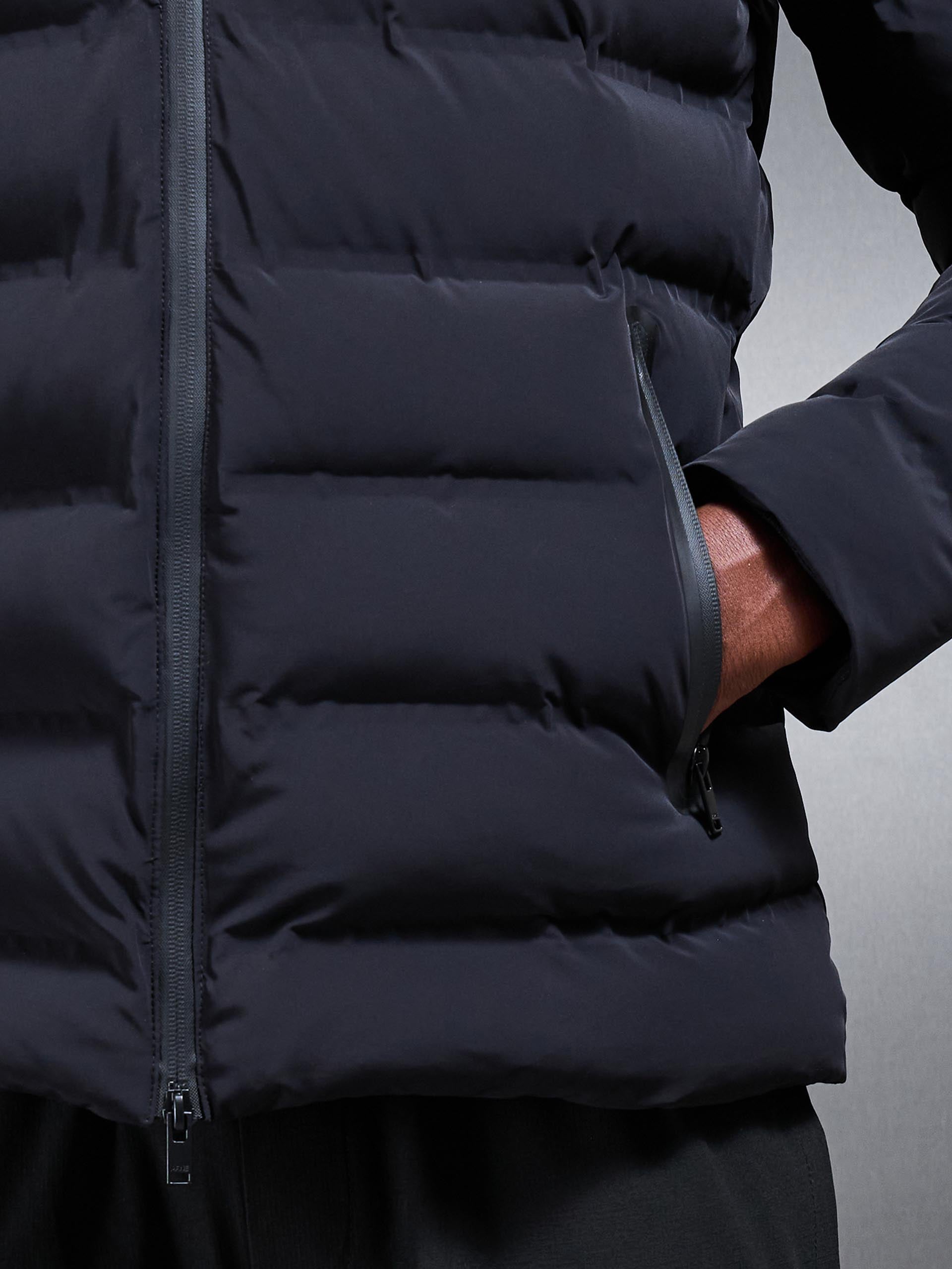 Active Puffer Jacket in Black