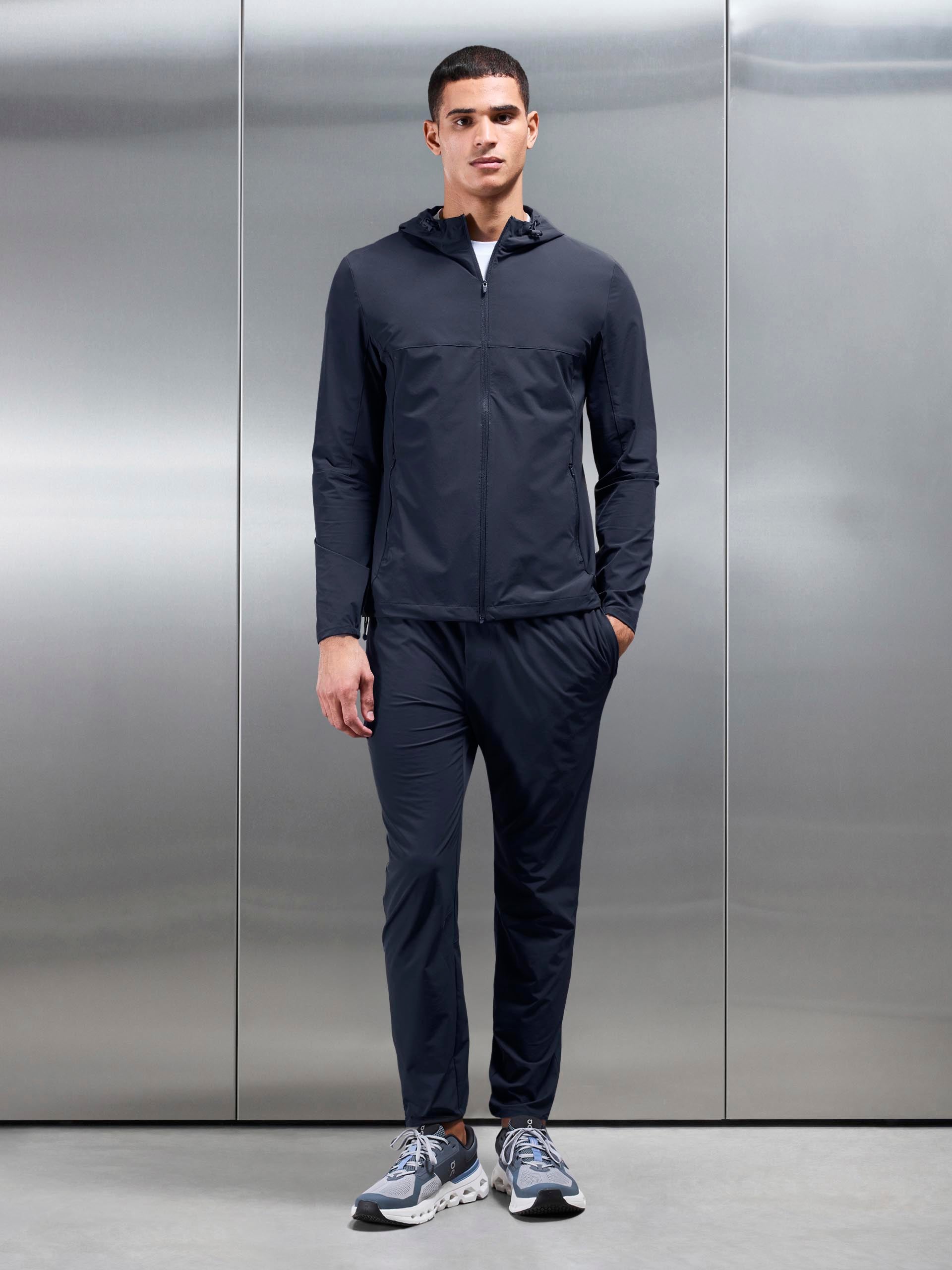 Active Trackpant in Navy