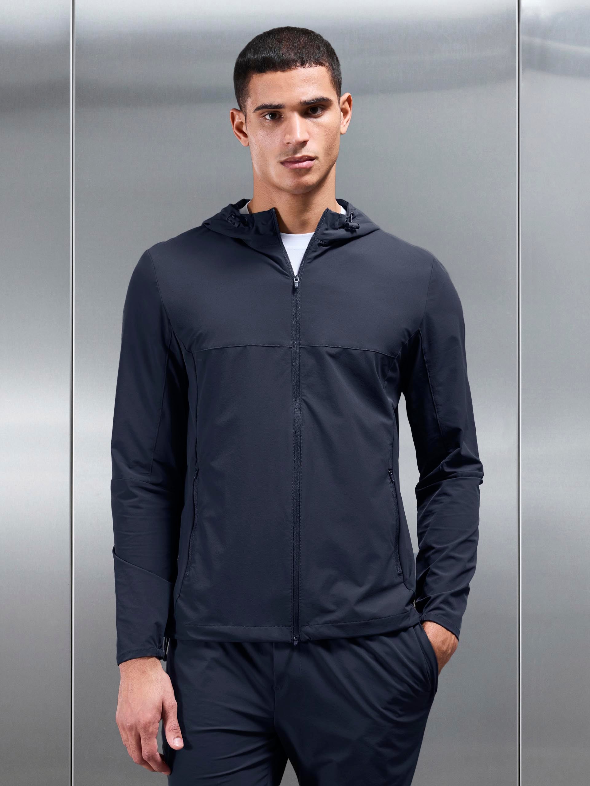 Active Windbreaker in Navy