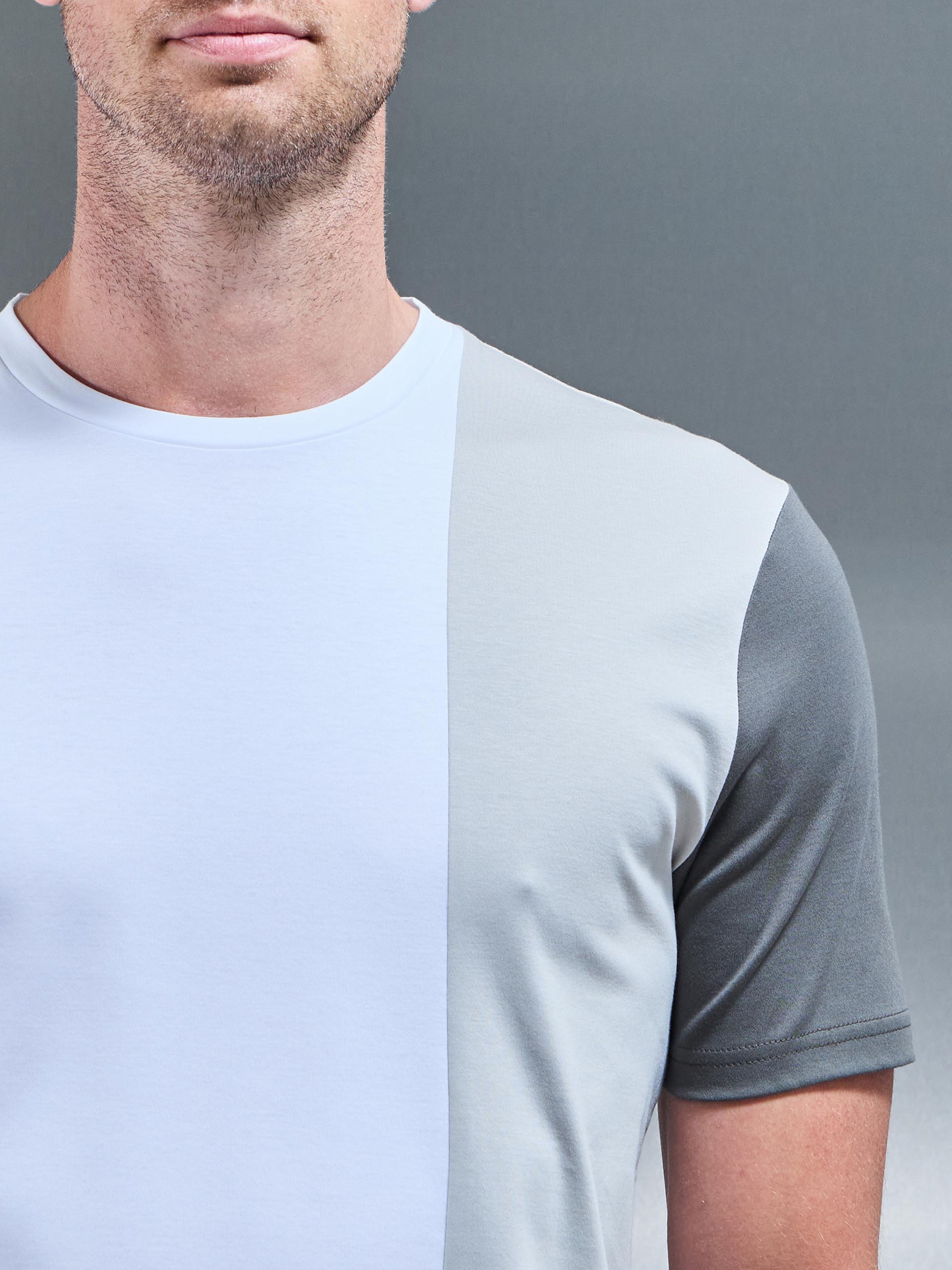 Albi Mercerised Cotton Colour Block T-Shirt in Mid Grey