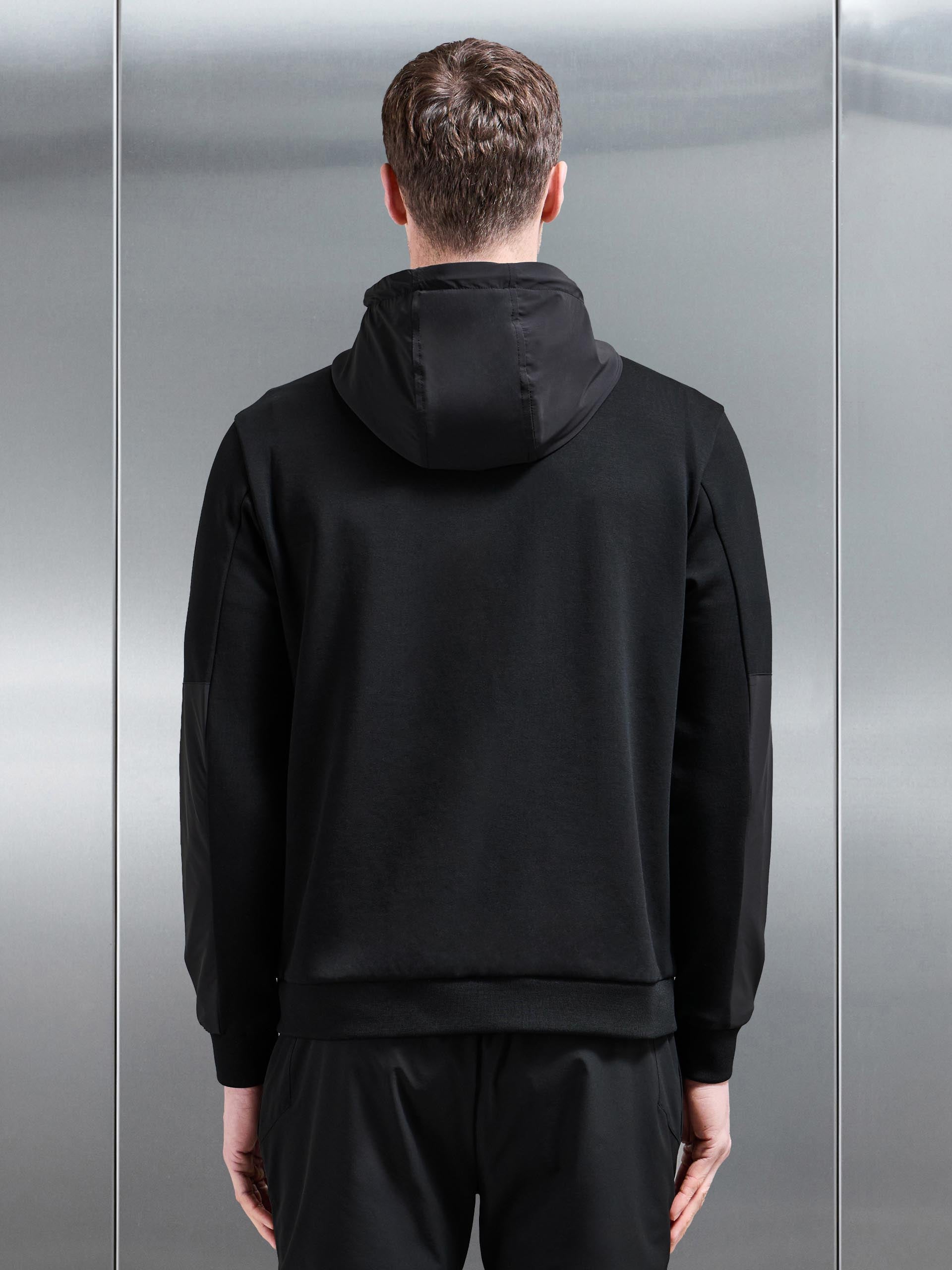 Apex Hybrid Jersey Windbreaker in Black