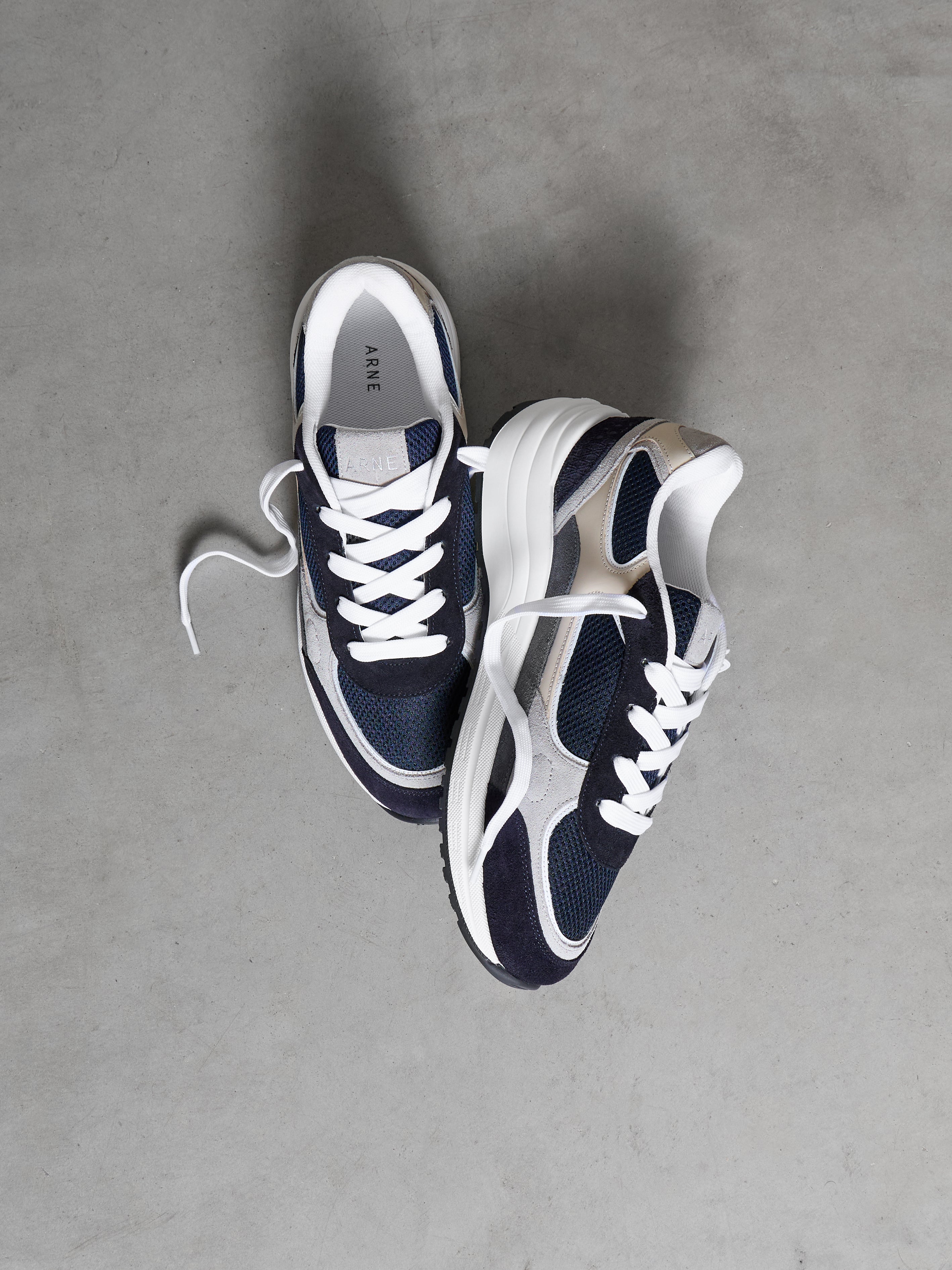 Apollo Runner in Navy Stone