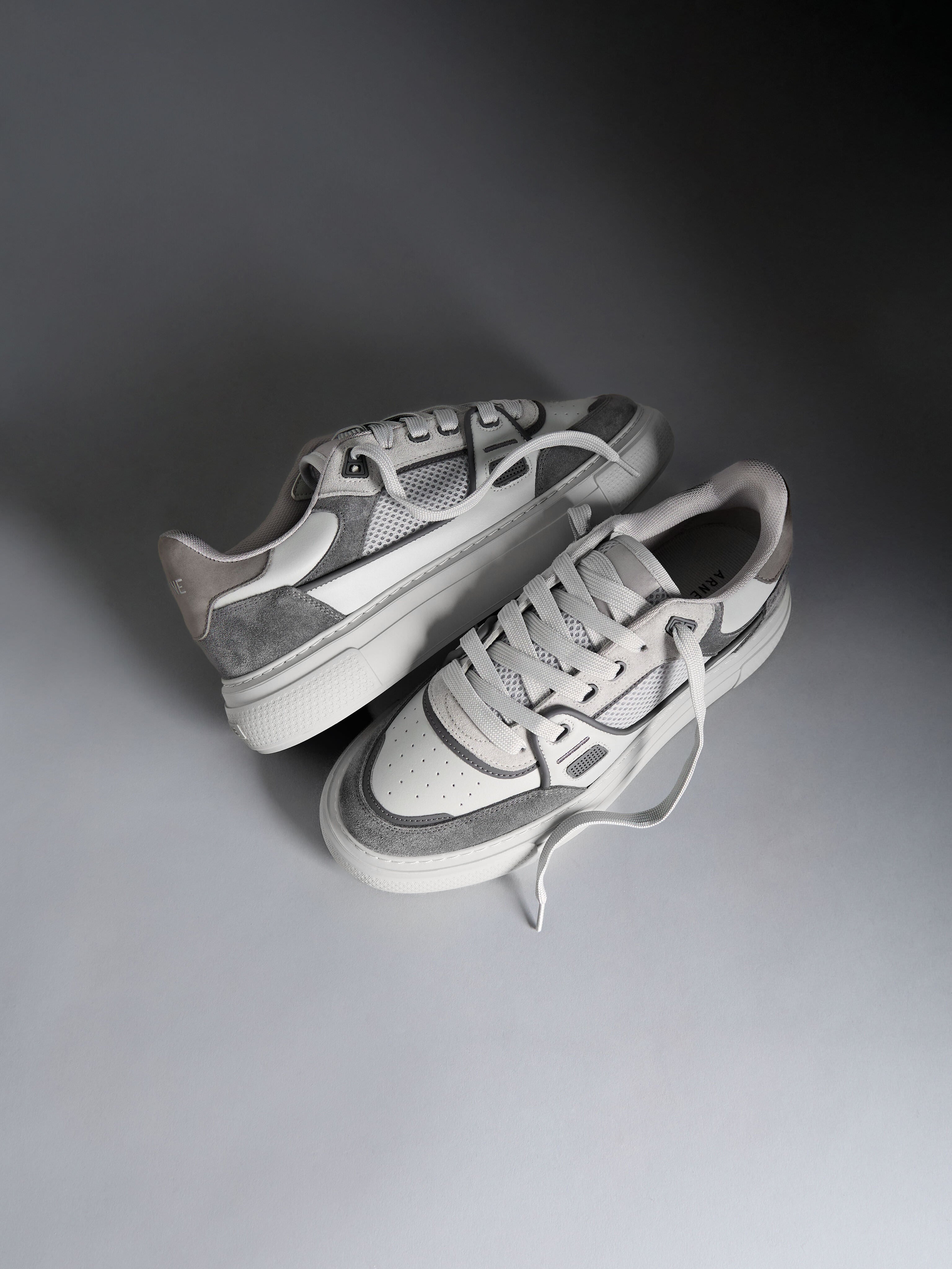 Atlas Trainer in Triple Grey