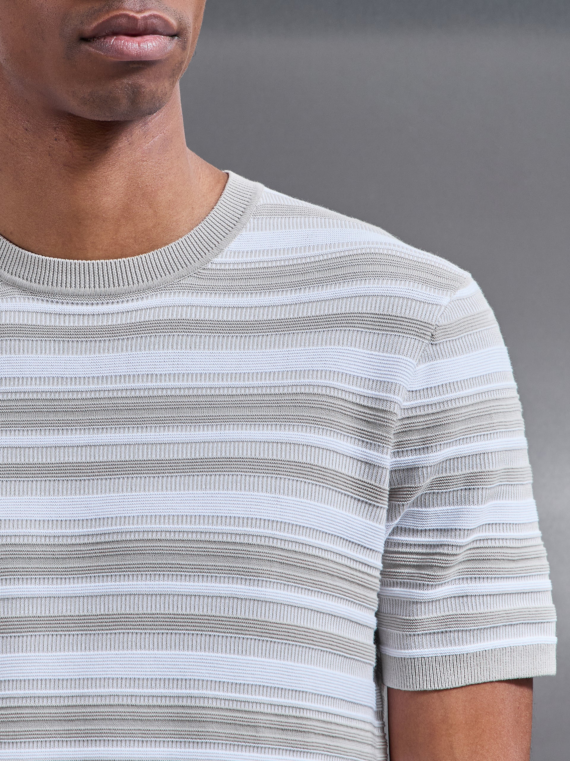 Bellano Knitted Textured Stripe T-Shirt in Stone