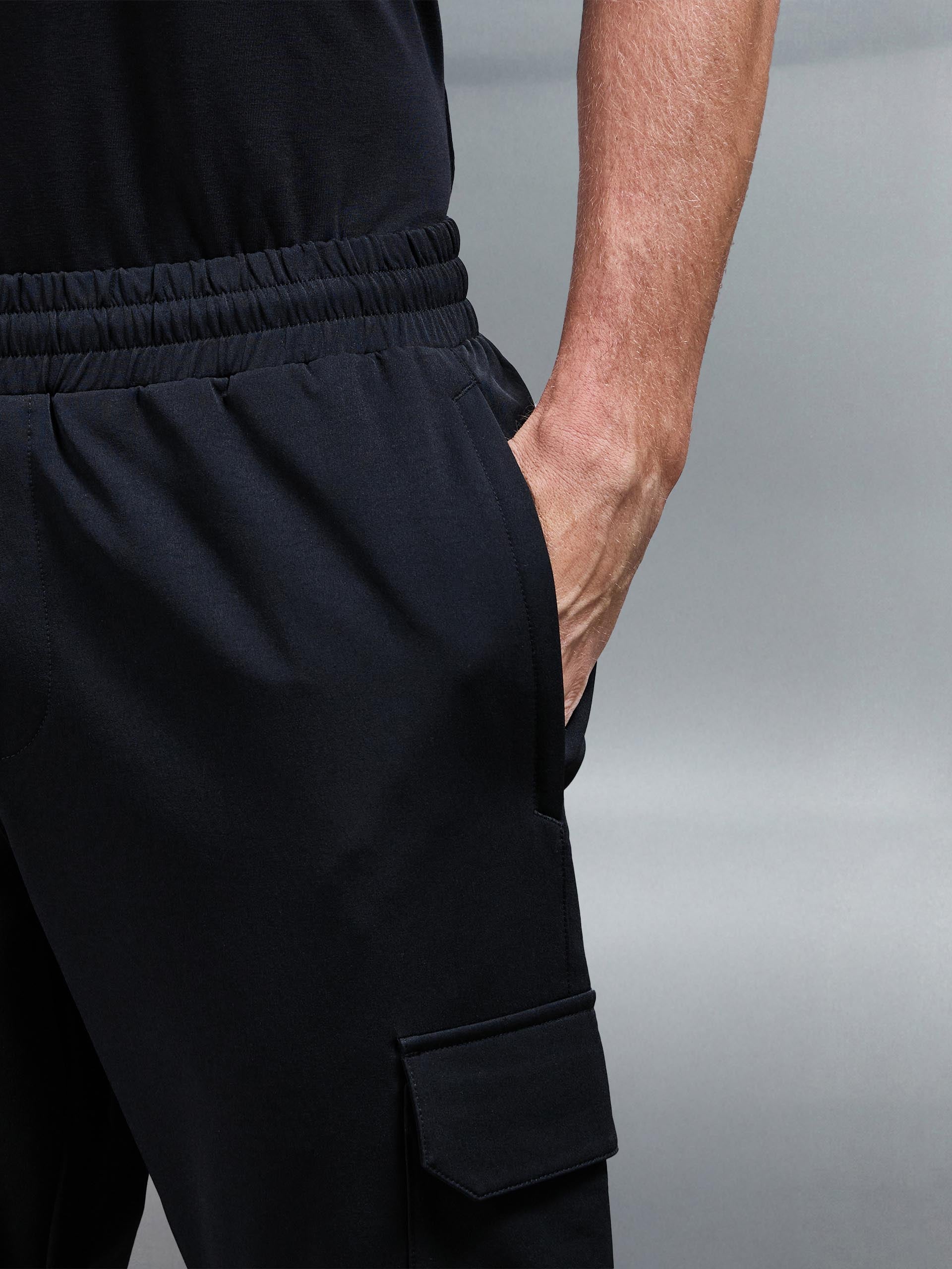Cargo Pant in Black