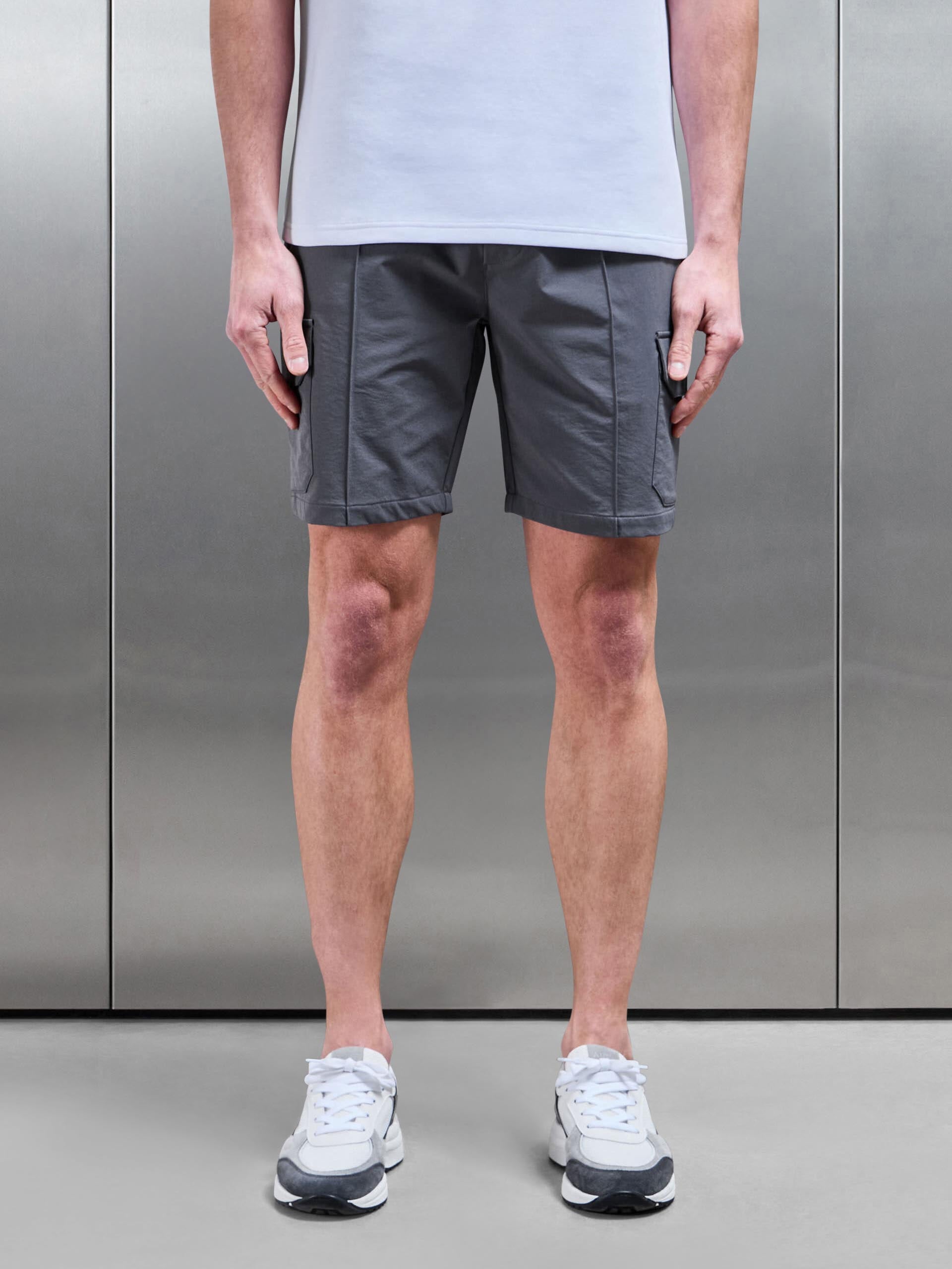 Cargo Short in Grey