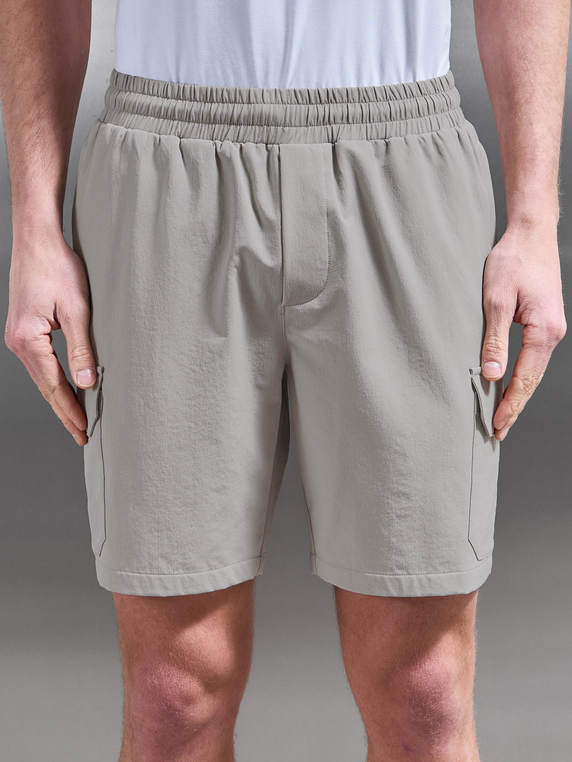 Cargo Short in Stone