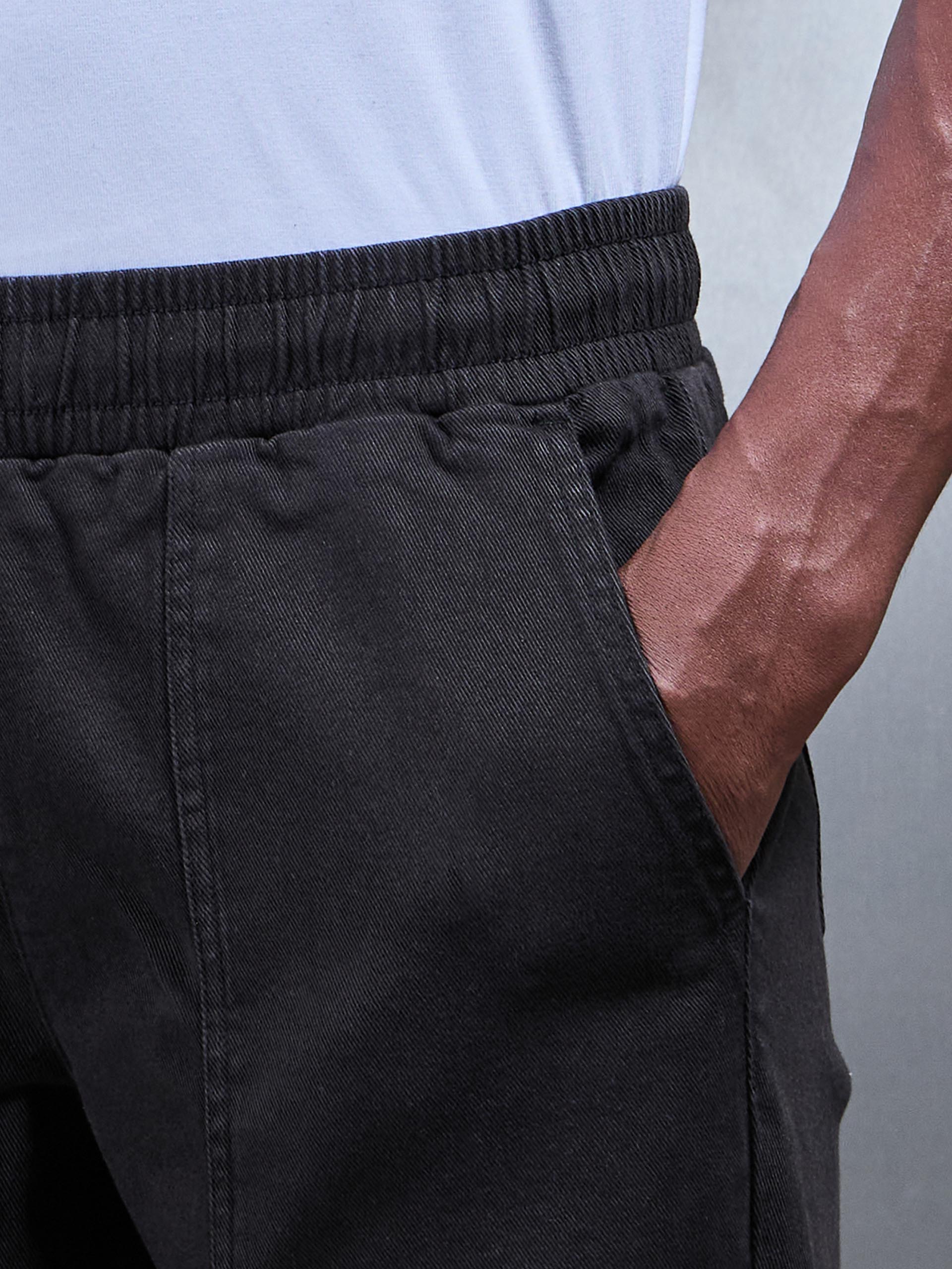 Carpenter Pant in Black