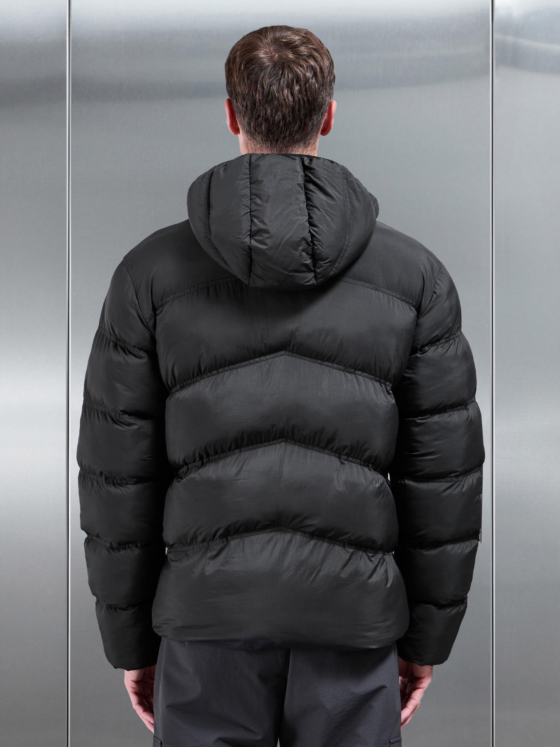 Chevron Puffer Jacket in Black