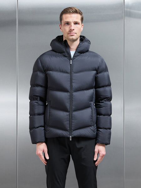 Chevron Puffer Jacket in Black