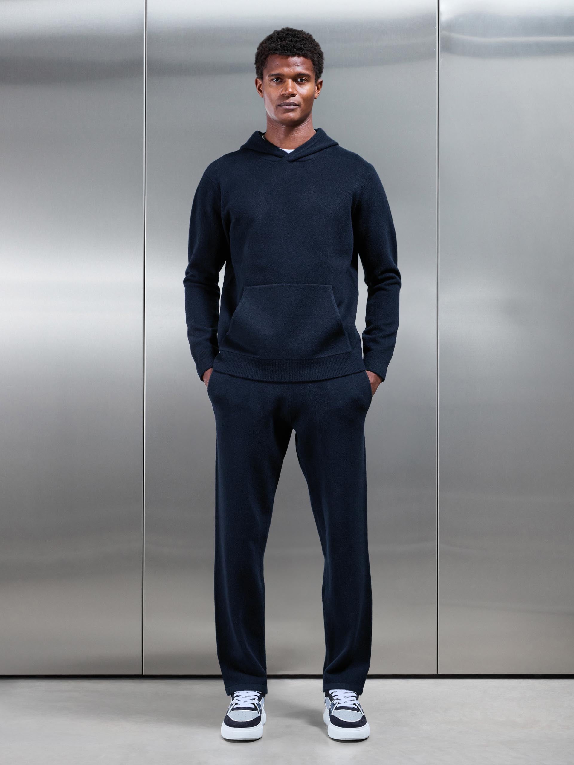 Chunky Wool Hoodie in Navy