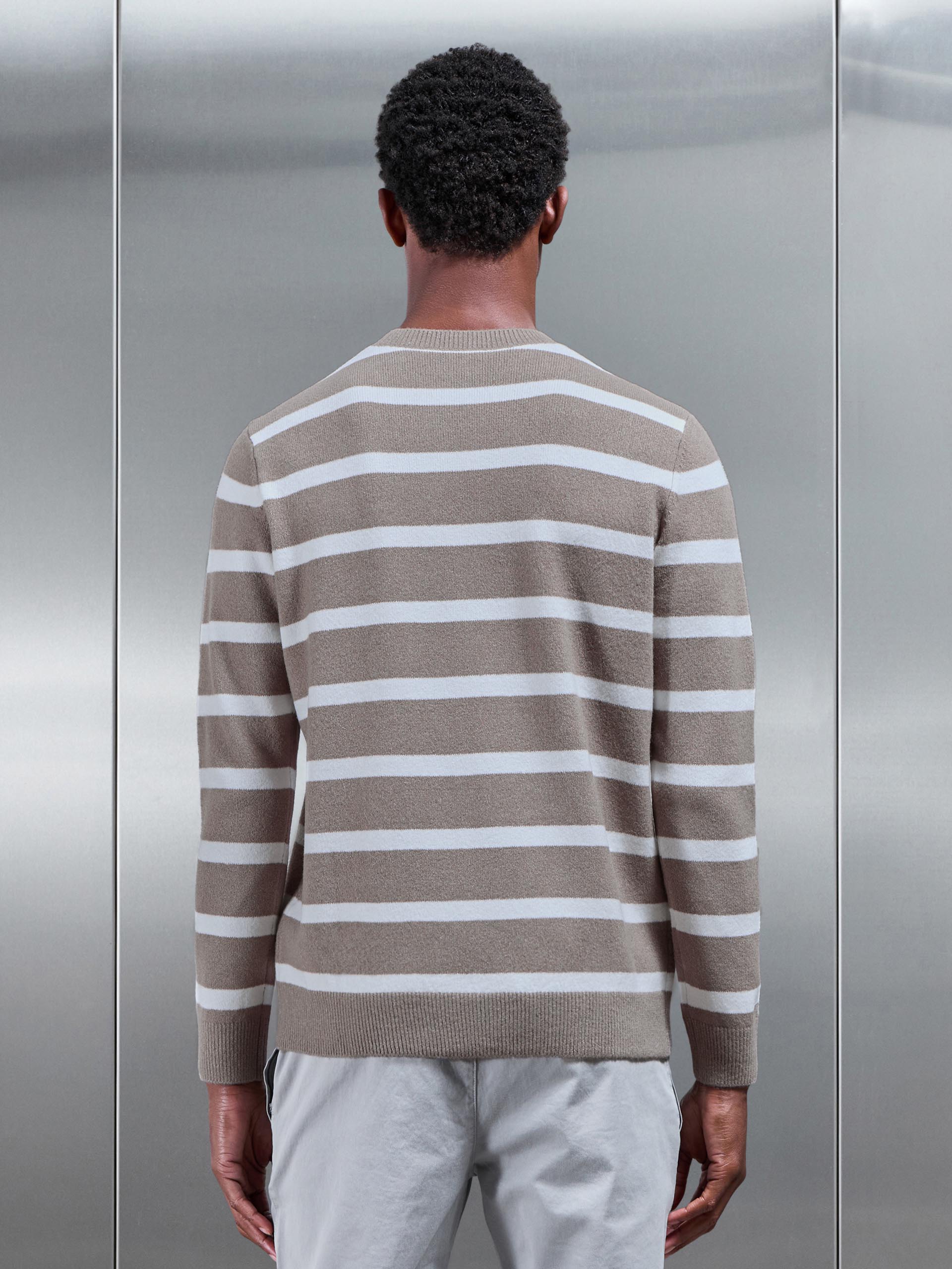 Chunky Wool Stripe Sweatshirt in Taupe