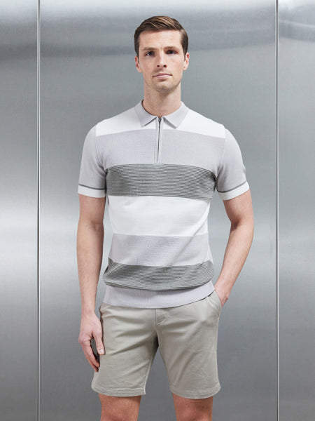 Colour Block Knitted Zip Polo Shirt in Sage