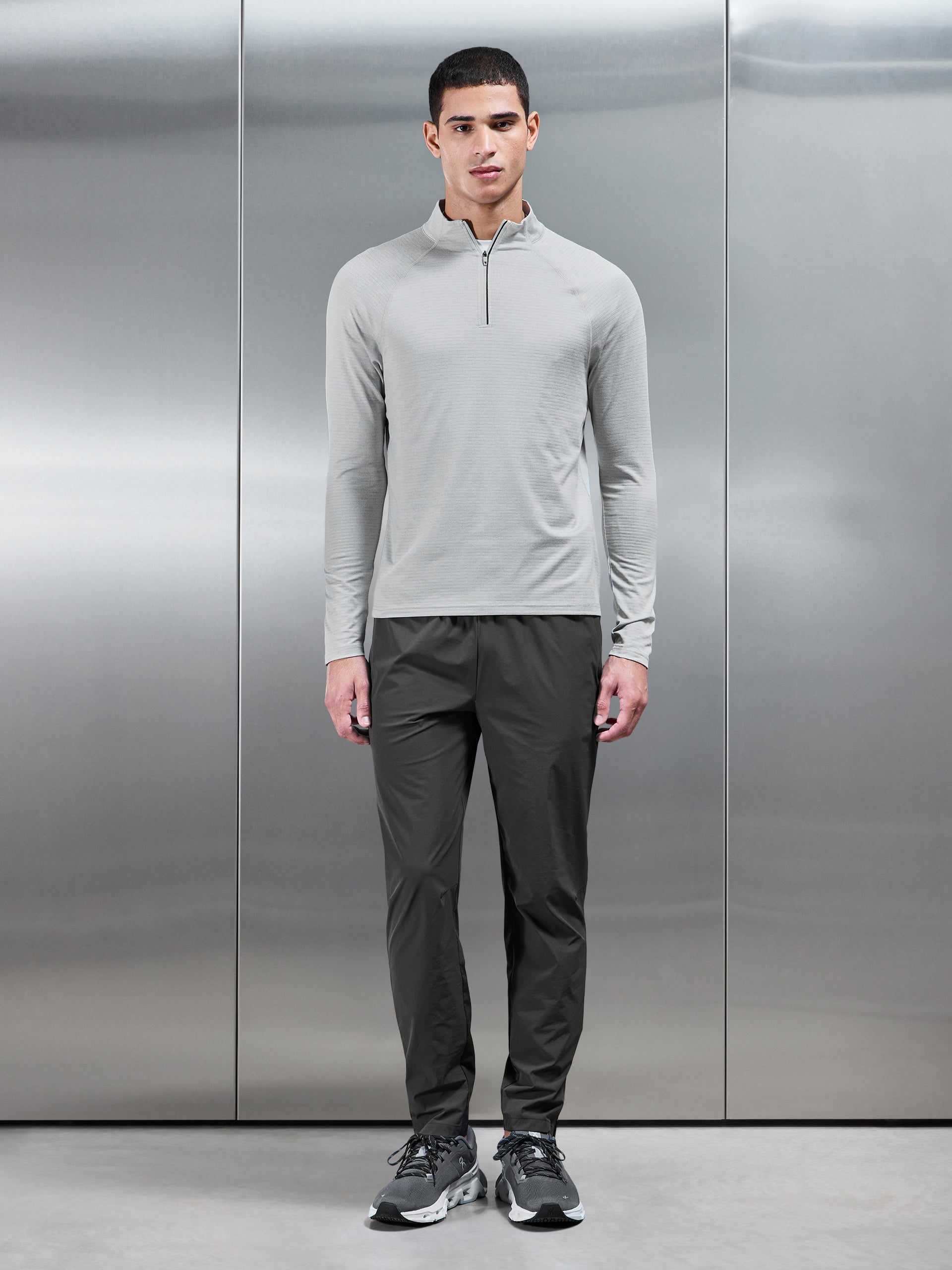 Condition Half Zip in Mid Grey