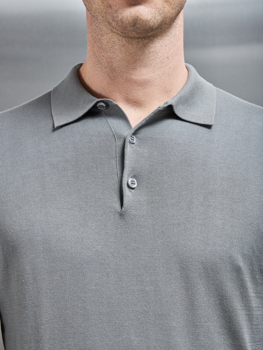 Silk Polo Shirt with polo collar and short sleeves