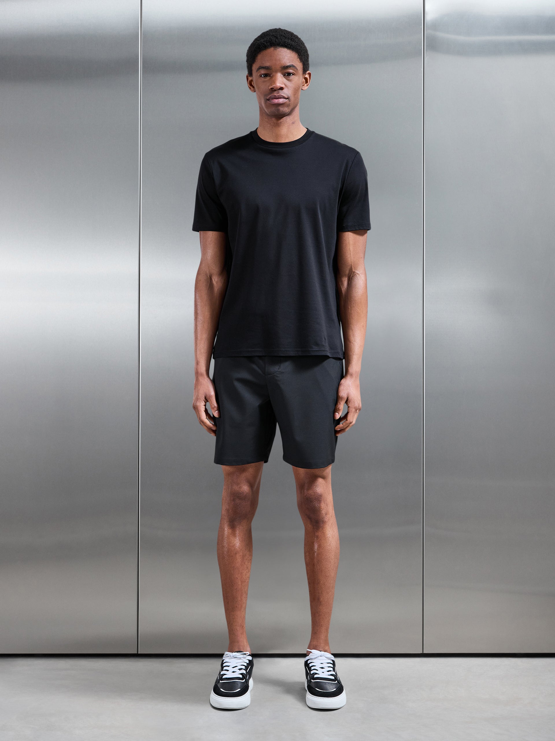 Crease Resistant Stretch Chino Short in Black