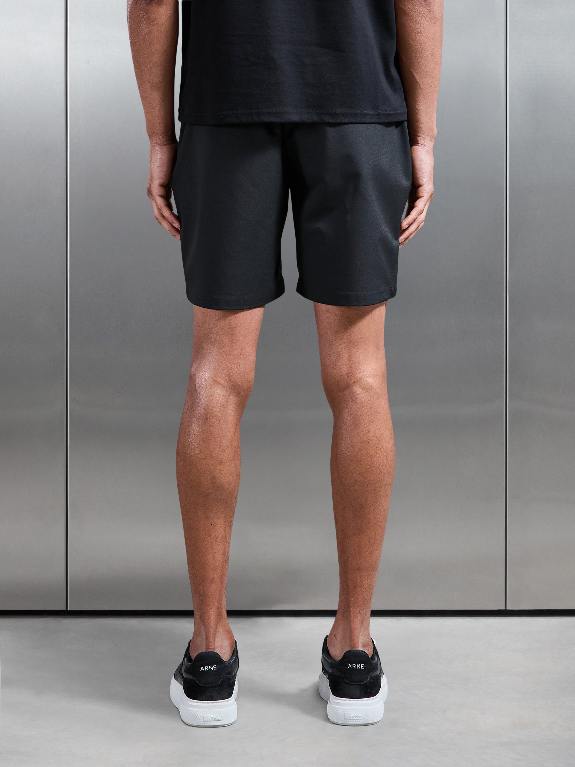 Crease Resistant Stretch Chino Short in Black