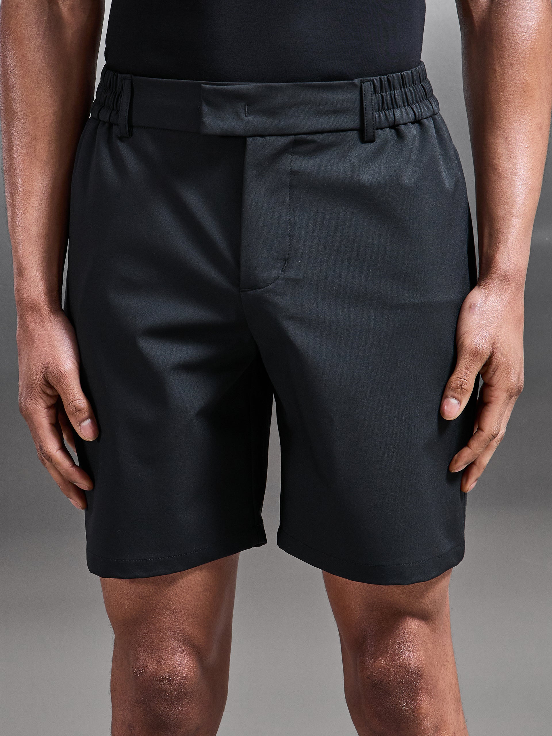 Crease Resistant Stretch Chino Short in Black