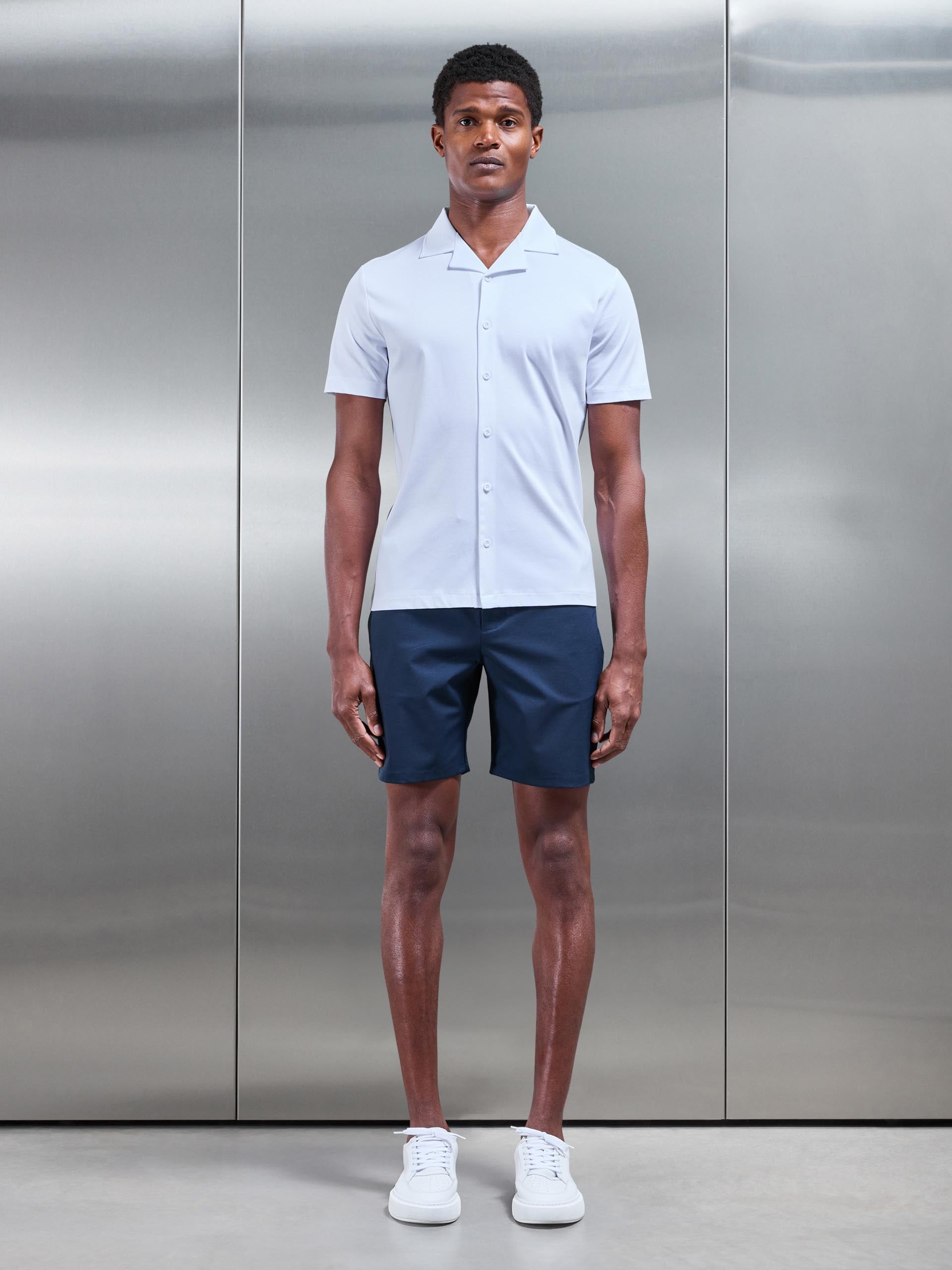 Crease Resistant Stretch Chino Short in Navy