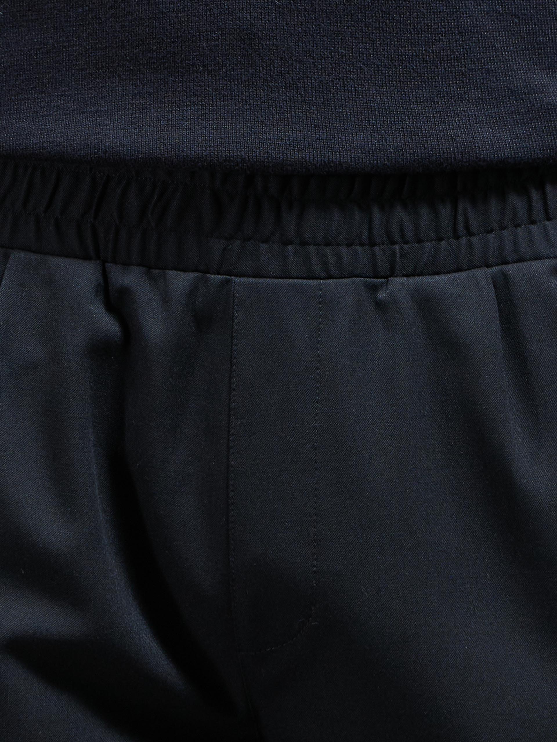 Essential Drawstring Tailored Short in Black