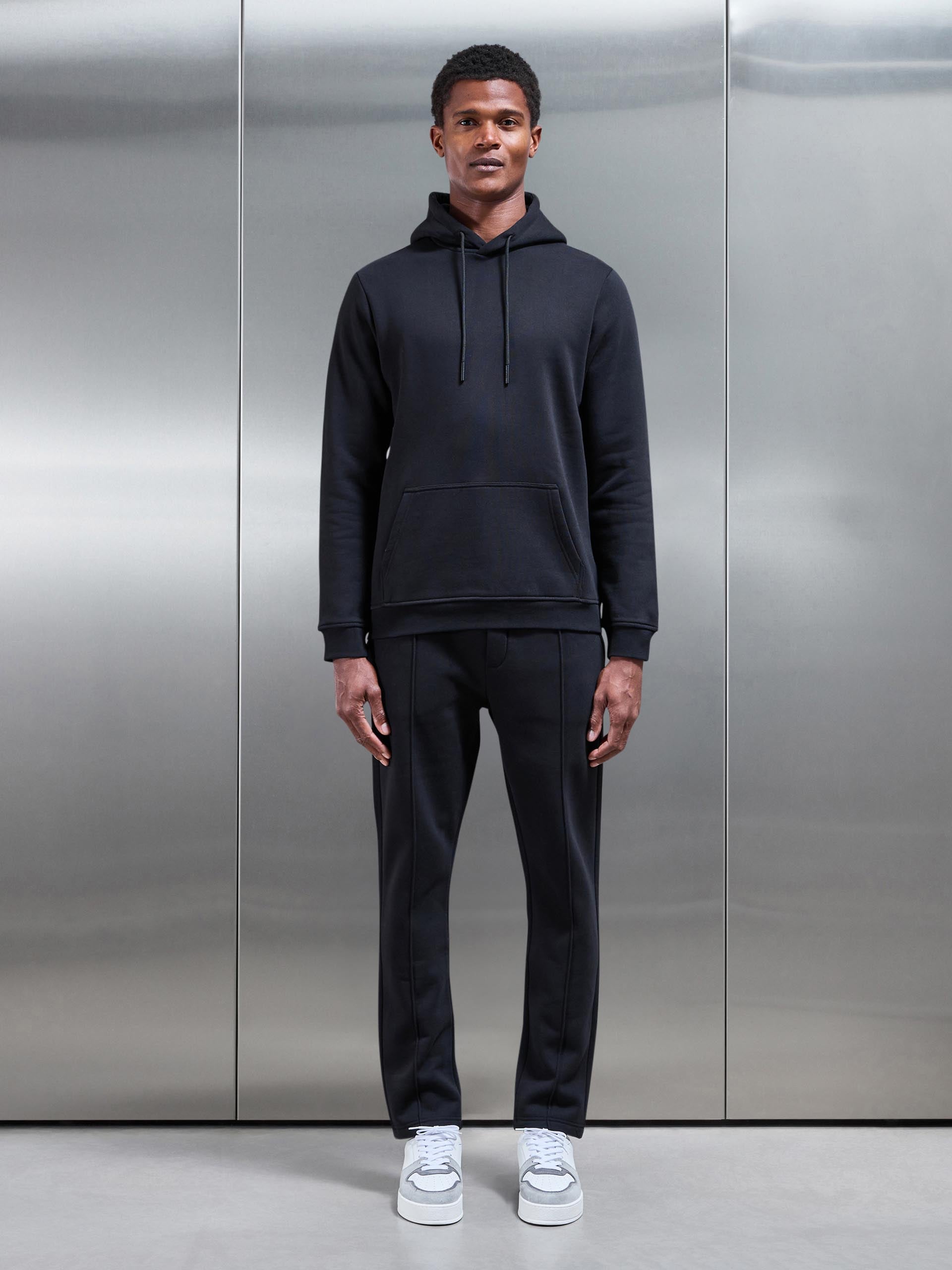 Essential Slim Fit Jersey Jogger in Black