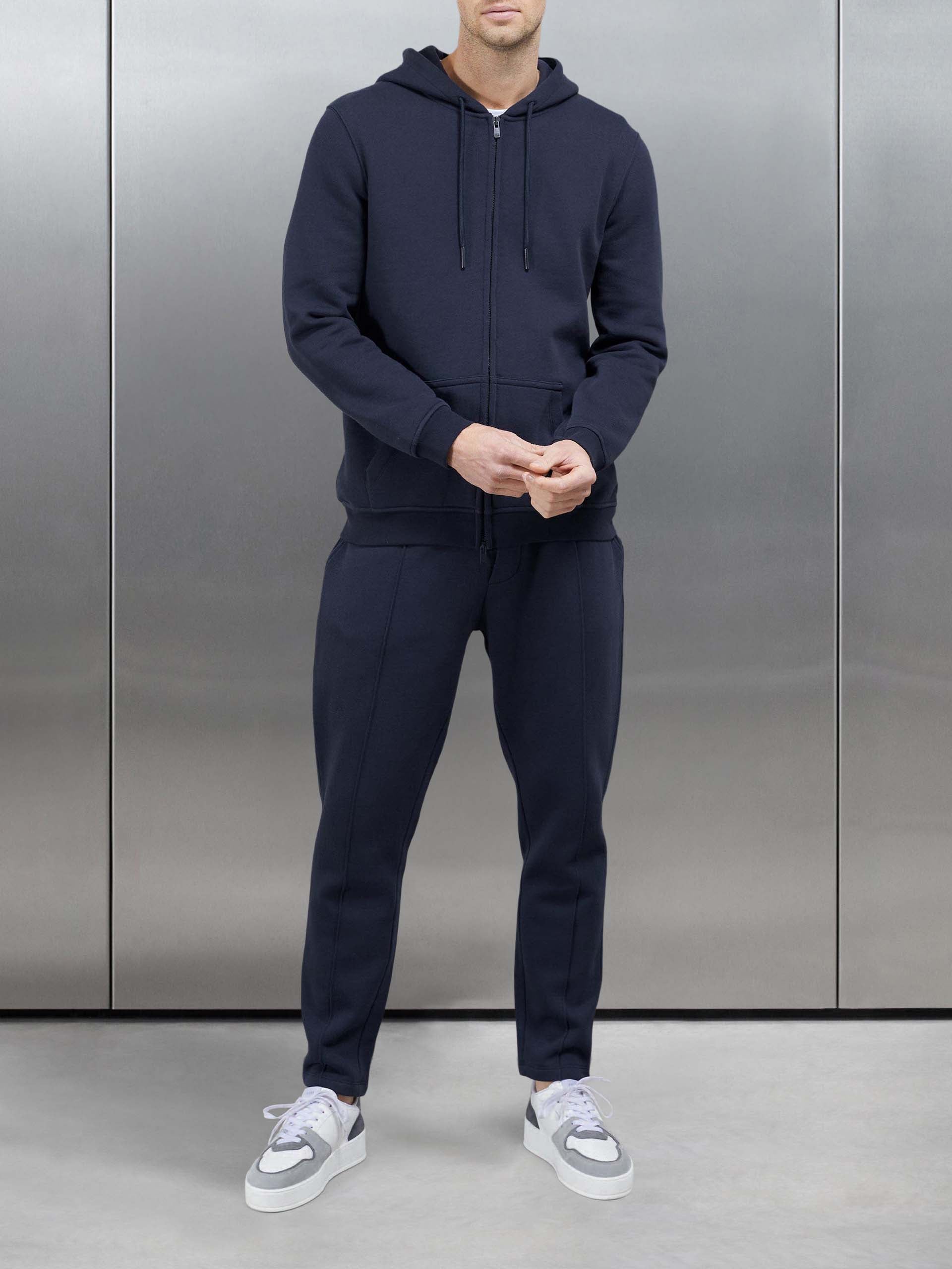 Essential Tapered Jogger in Navy