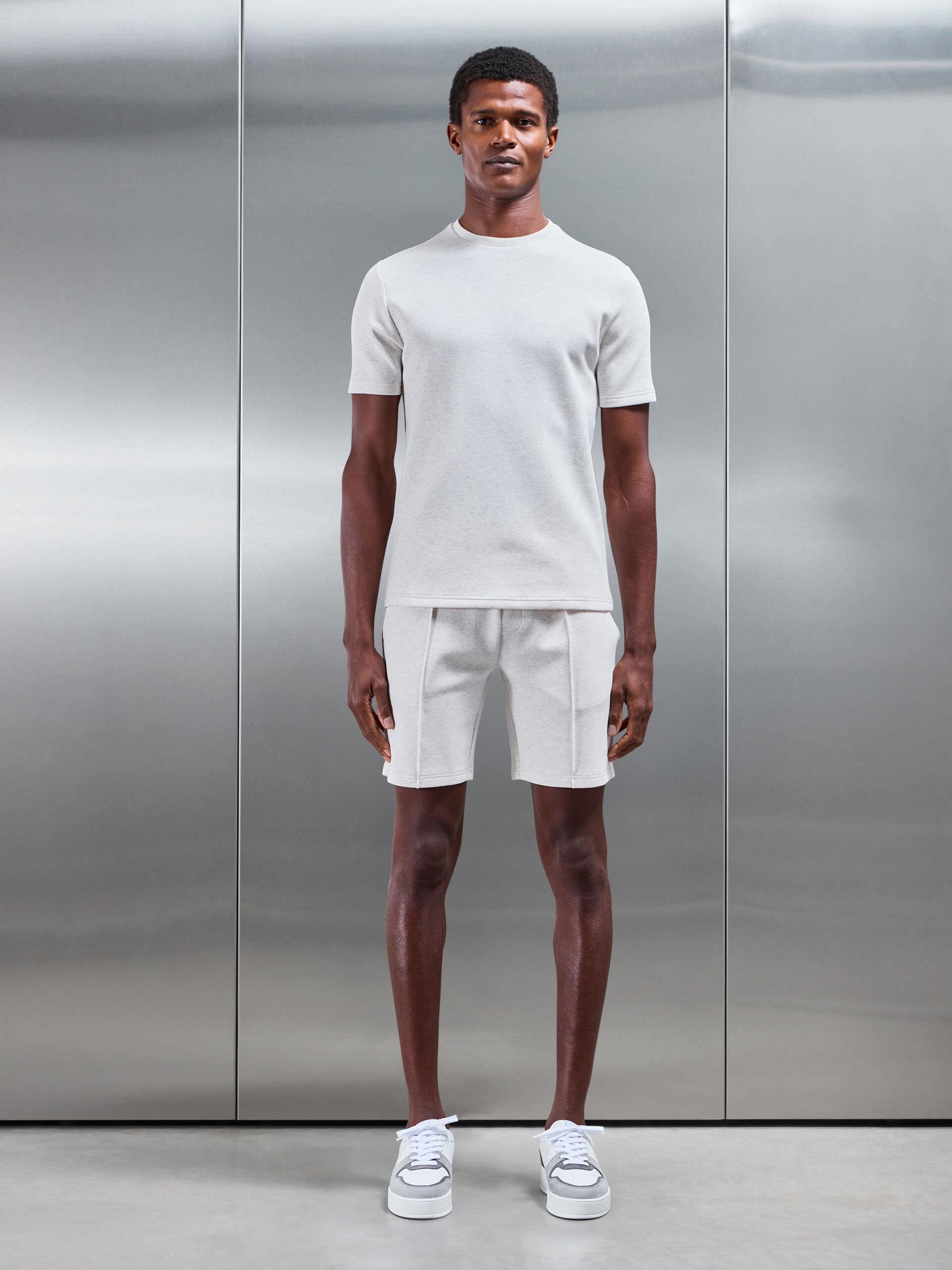 Everyday Luxe Short in Oatmeal