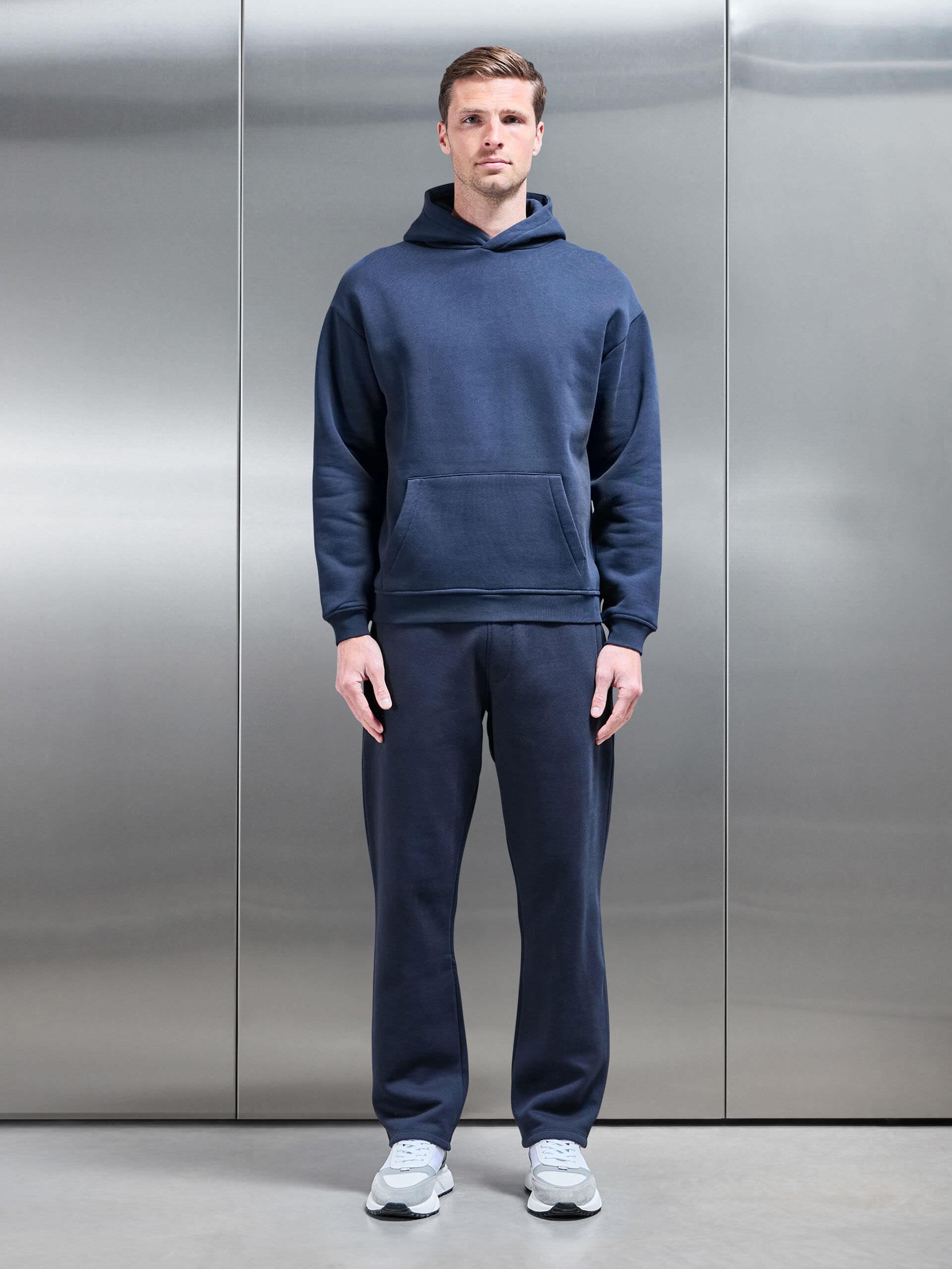 Essential Relaxed Straight Leg Jogger in Navy