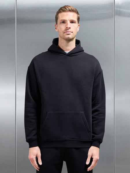 Essential Relaxed Hoodie in Black