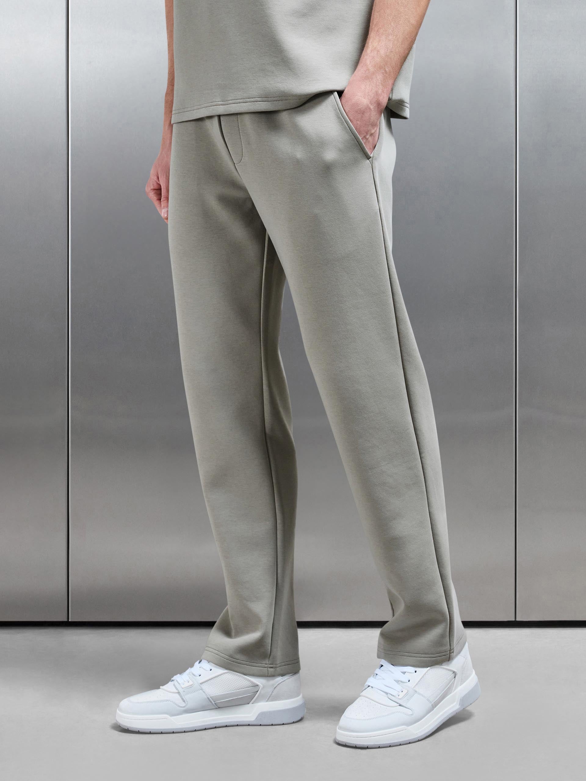 Everyday Luxe Straight Leg Jogger in Stone