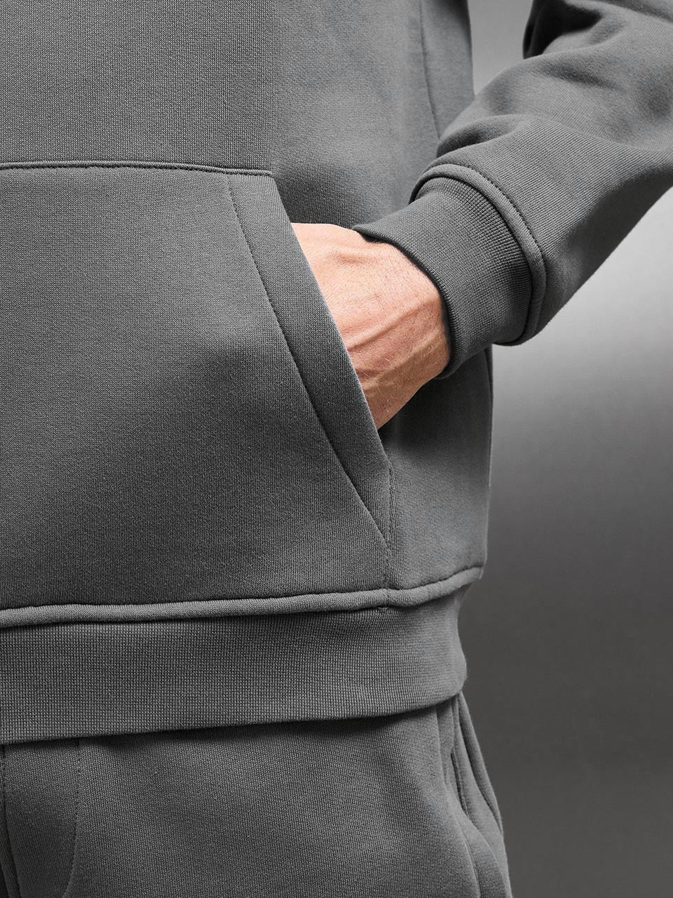 Essential Relaxed Jersey Hoodie in Grey