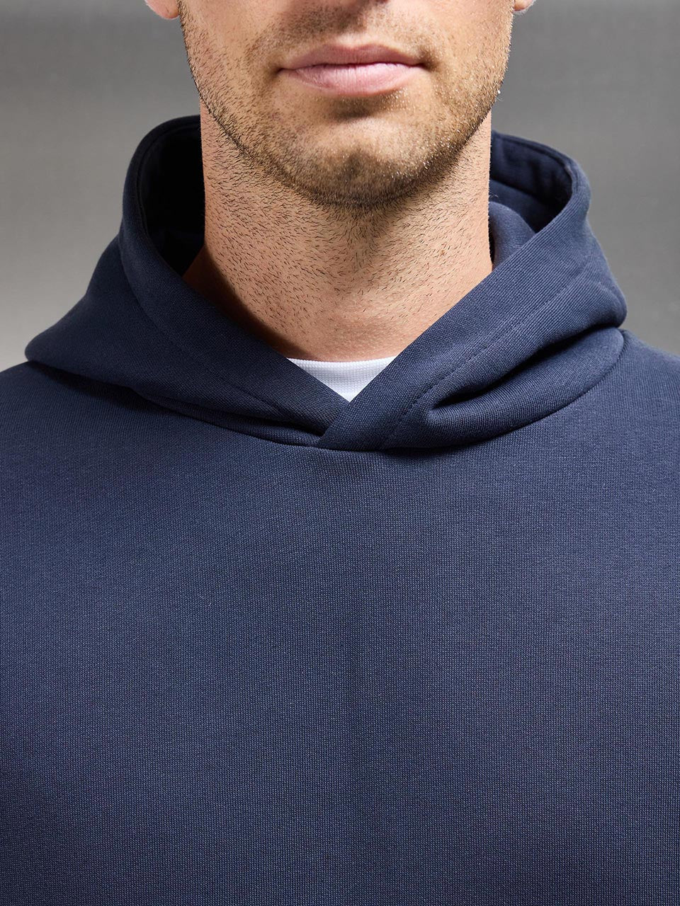 Essential Relaxed Jersey Hoodie in Navy