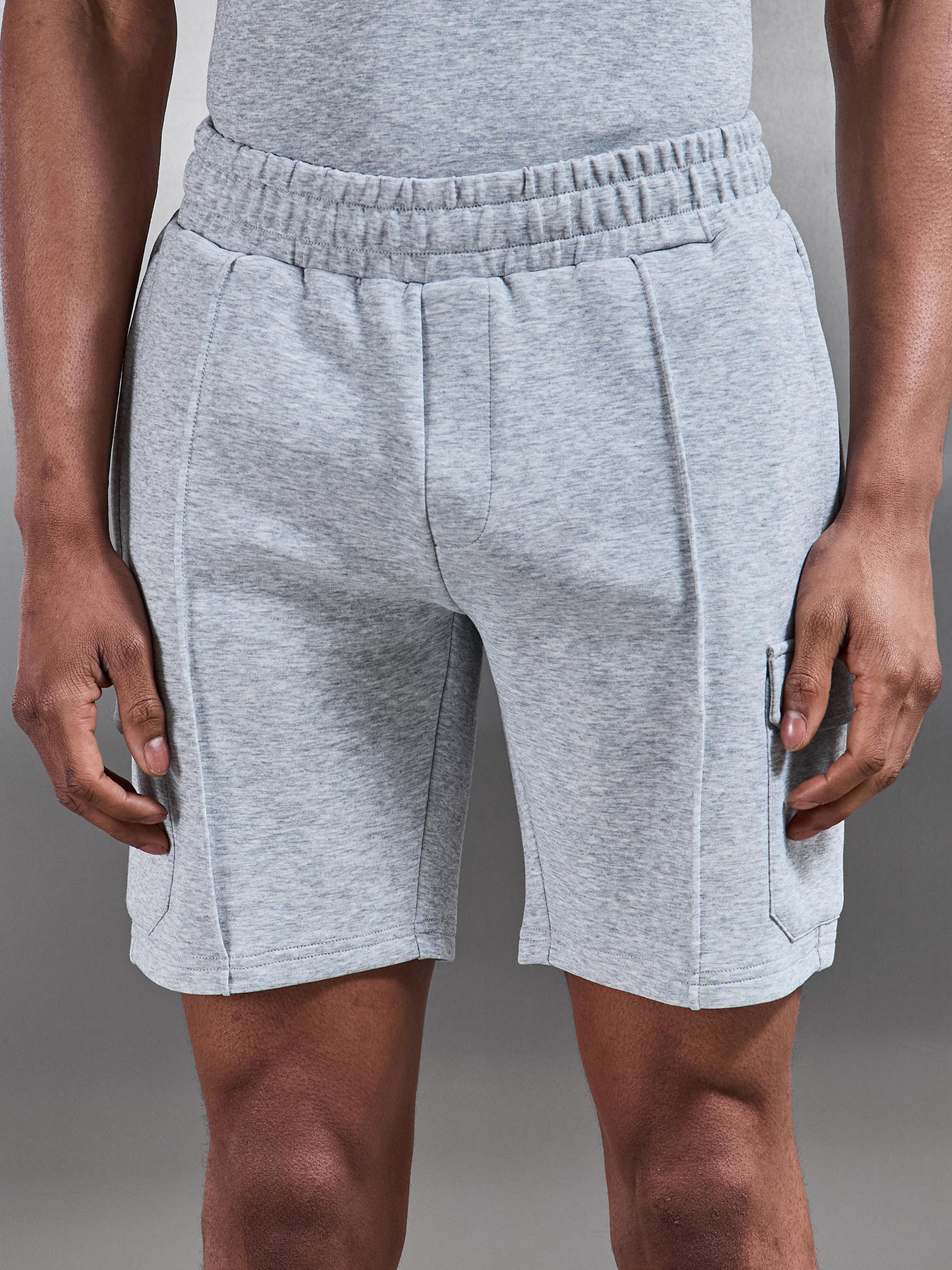 Everyday Luxe Cargo Short in Marl Grey
