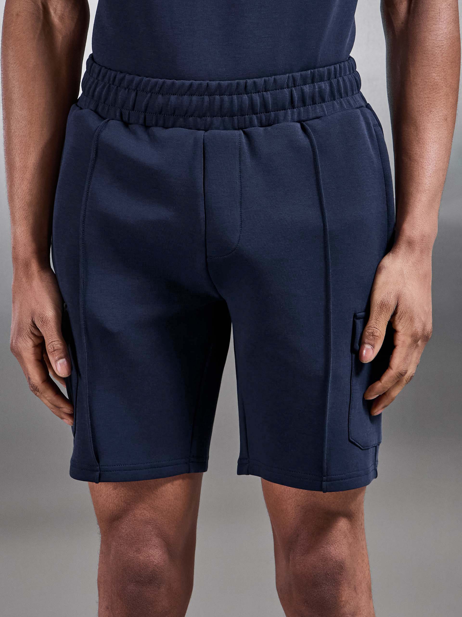 Everyday Luxe Cargo Short in Navy