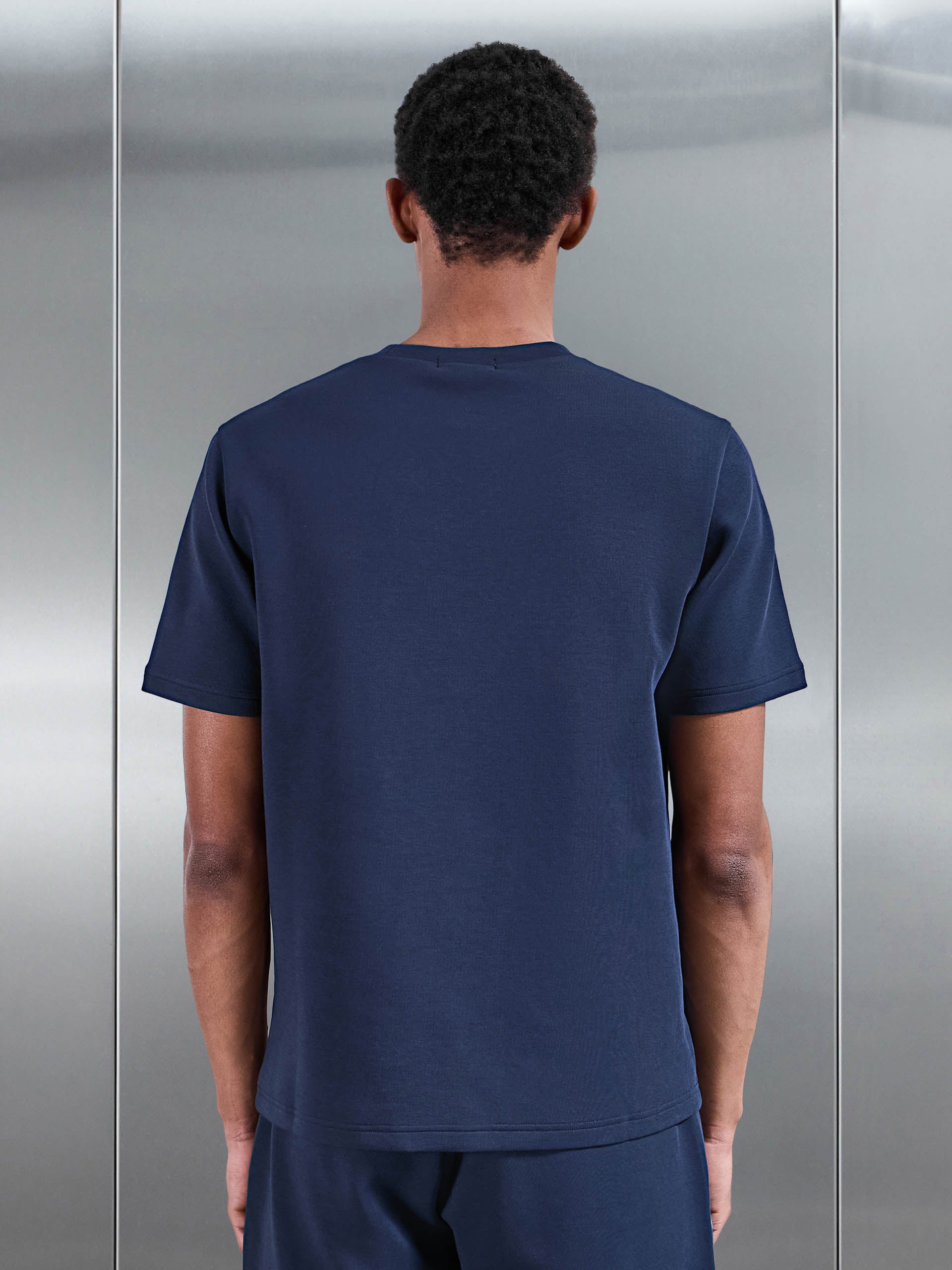 Everyday Luxe Piping T-Shirt in Navy