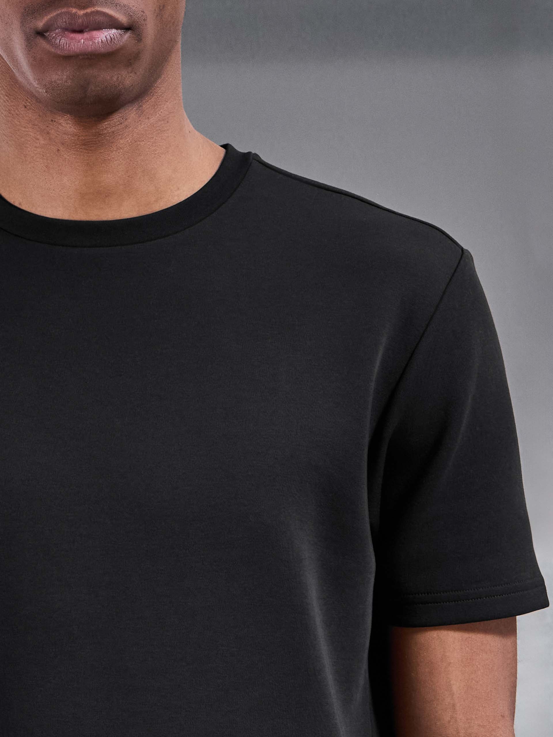 Everyday Luxe T-Shirt in Black