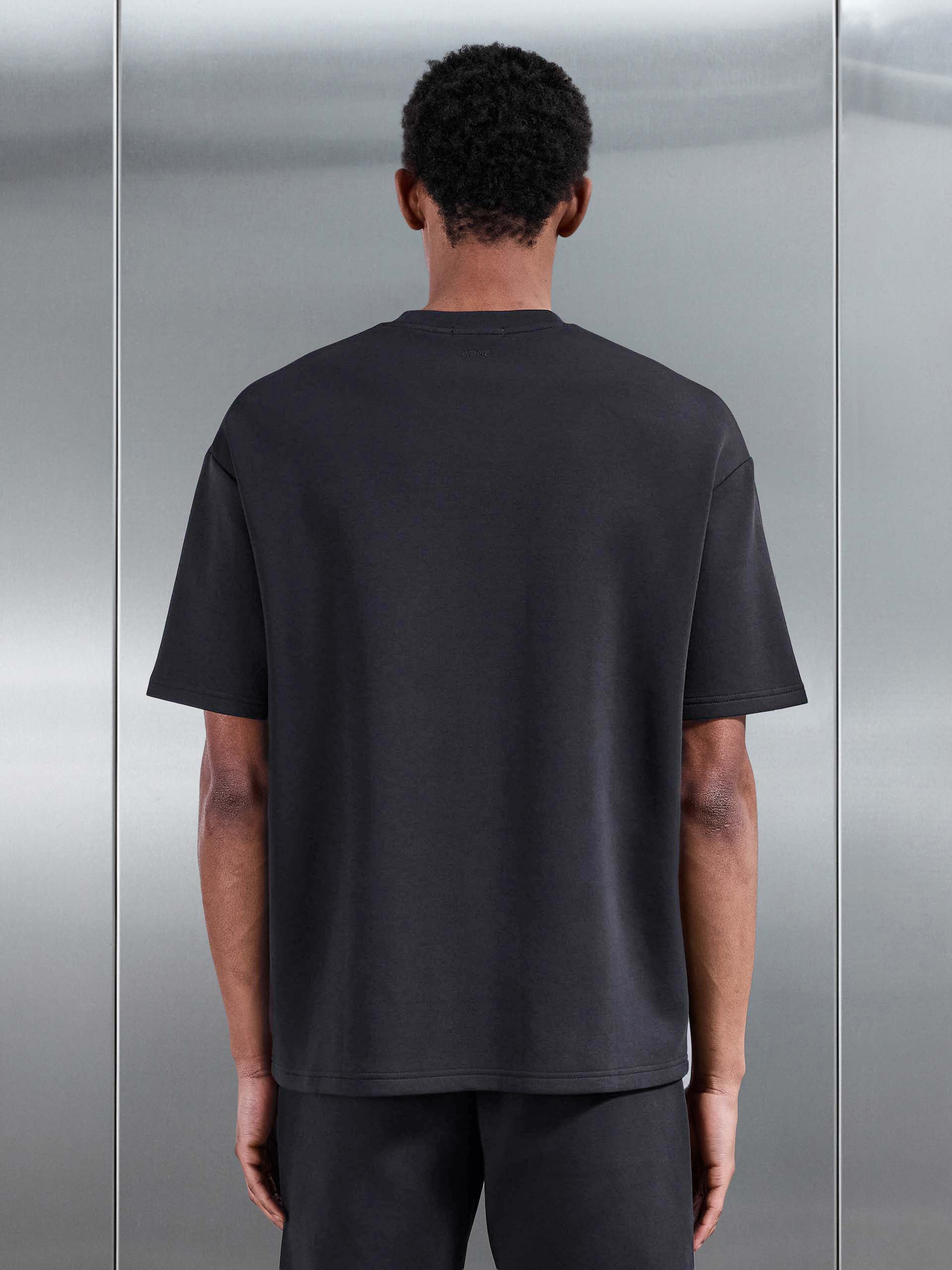 Everyday Luxe Relaxed T-Shirt in Black