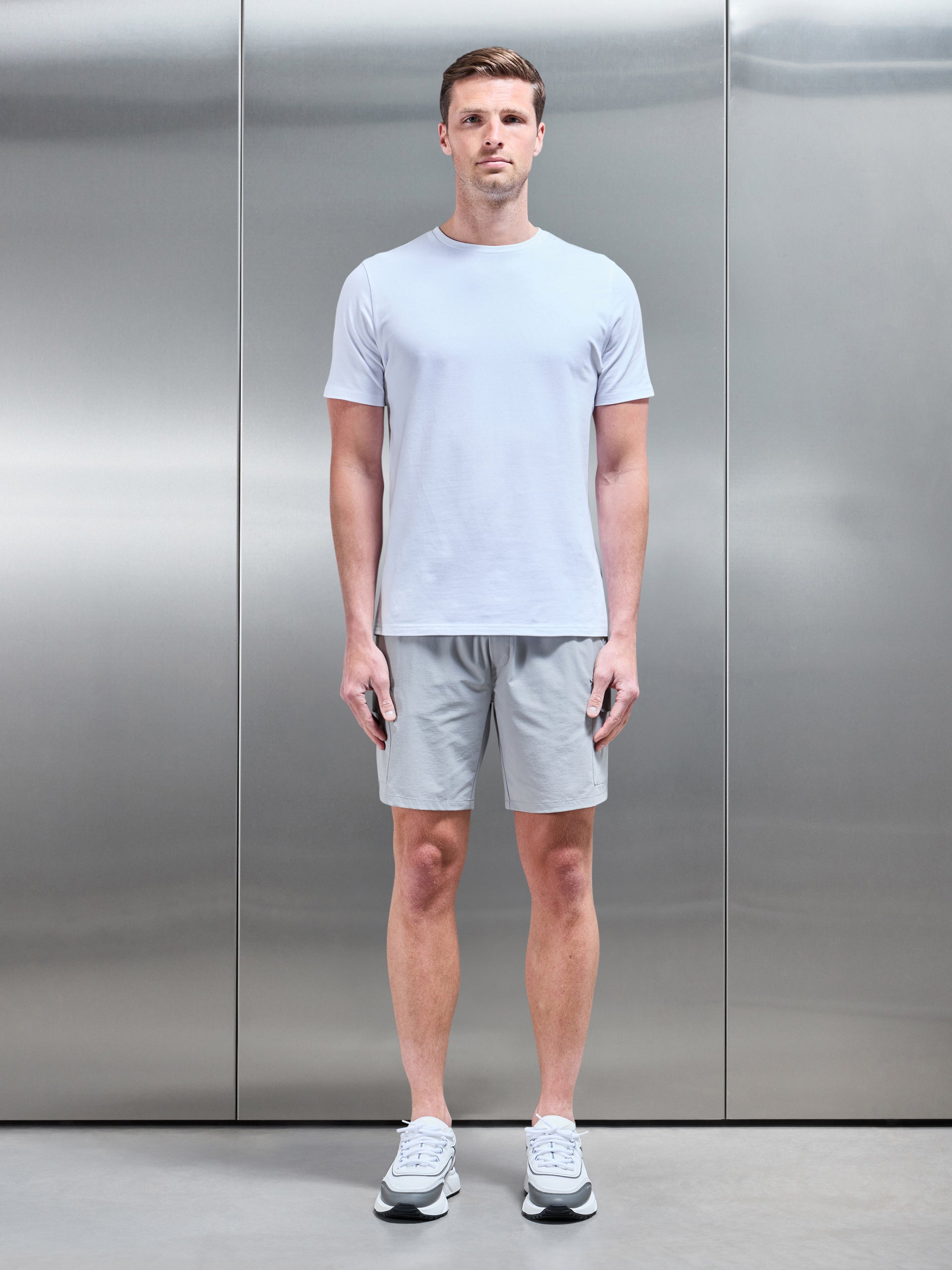 Flat Pocket Technical Cargo Short in Mid Grey