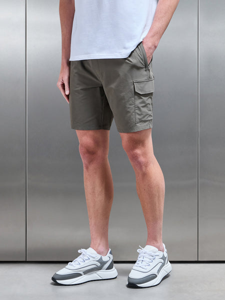 Flat Pocket Technical Cargo Short in Olive
